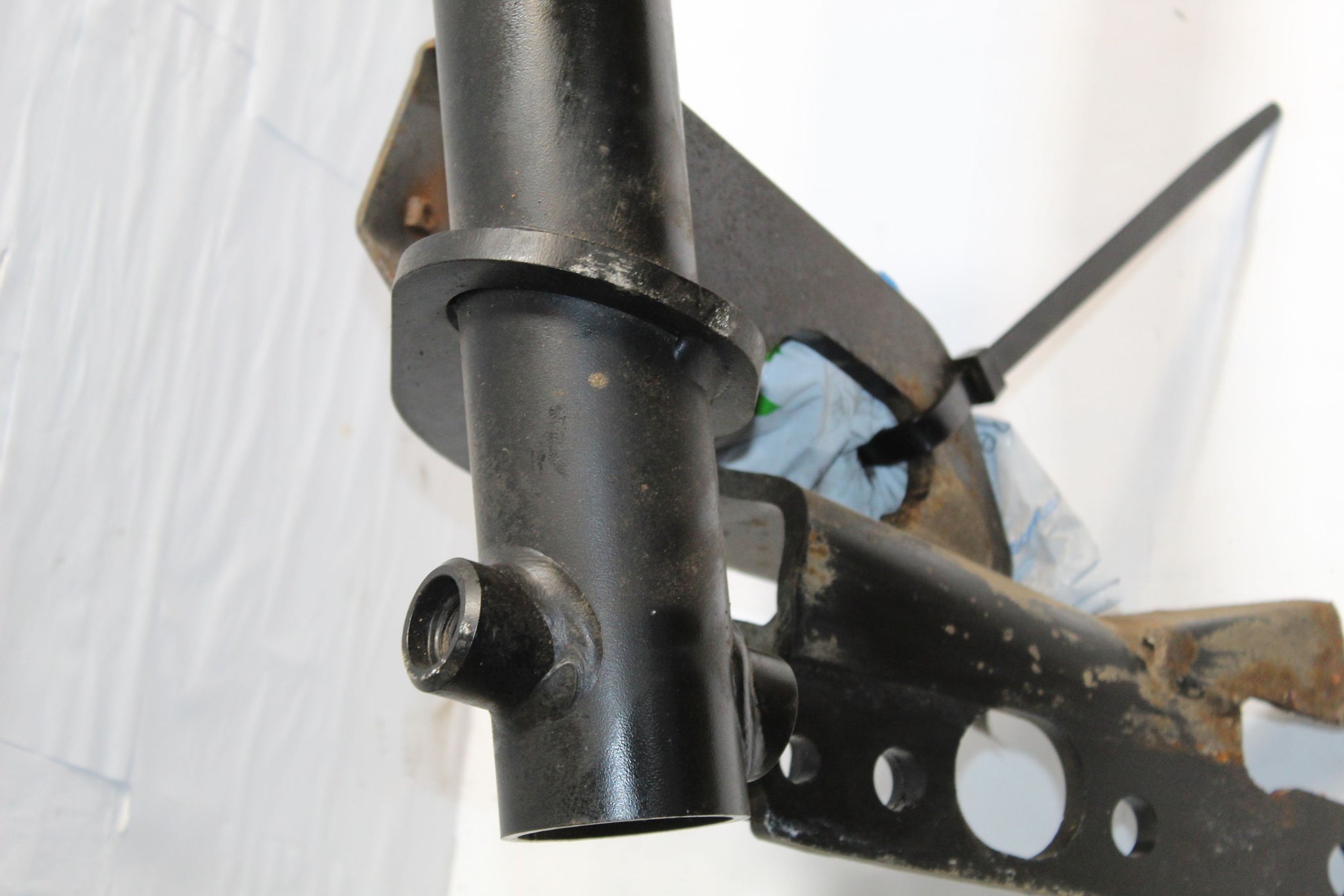 2015 LAND ROVER DISCOVERY SPORT Tow Bar
