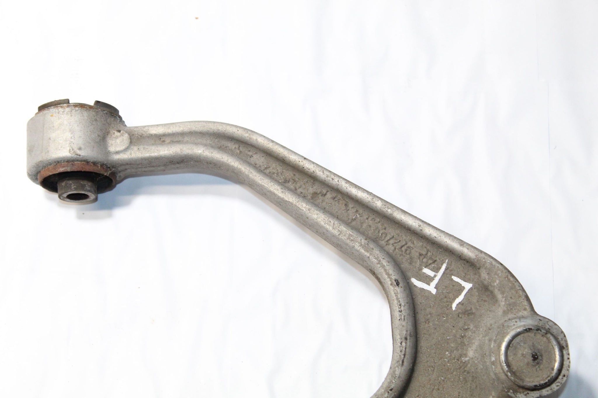 2017 MASERATI GHIBLI 3.0 Left side Front Top Wishbone Control Arm 6700041850