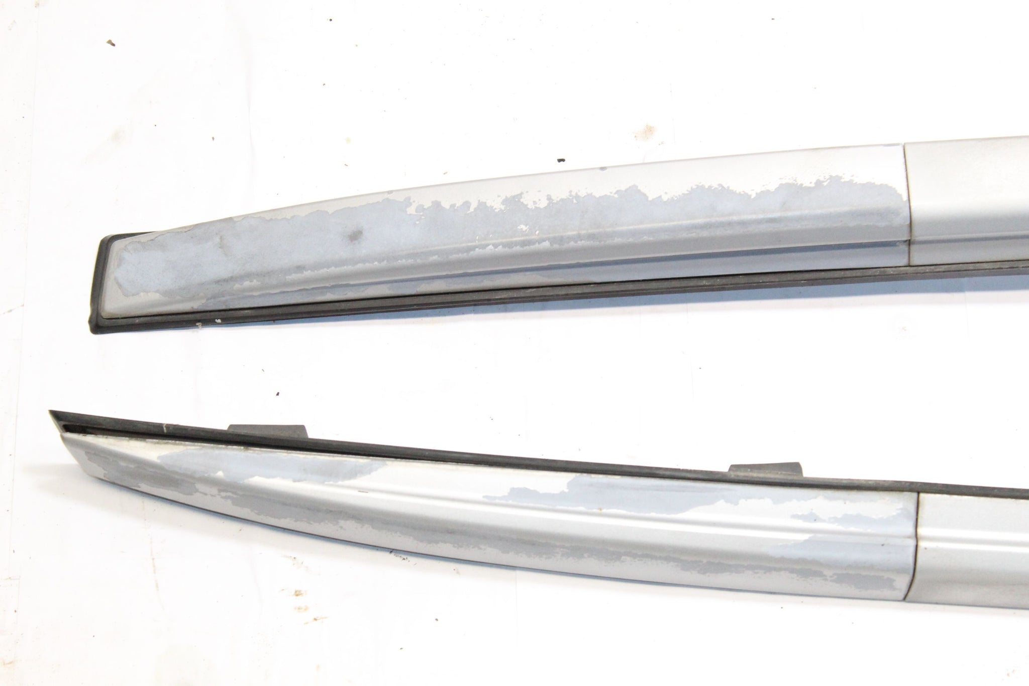 2011 KIA SPORTAGE Roof Rail Pair