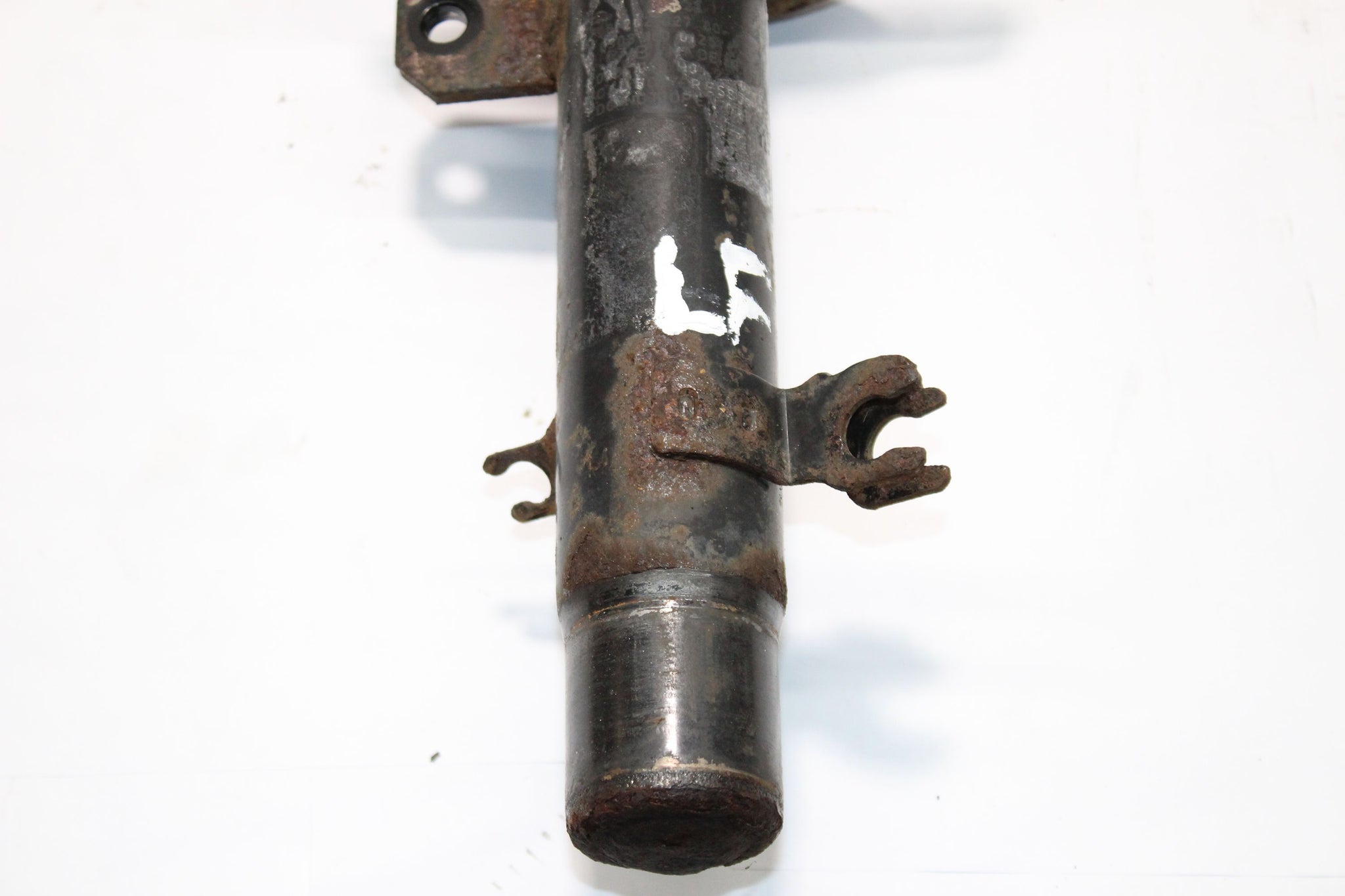 2018 CITROEN C4 CACTUS 1.2 Left side Front Suspension Leg