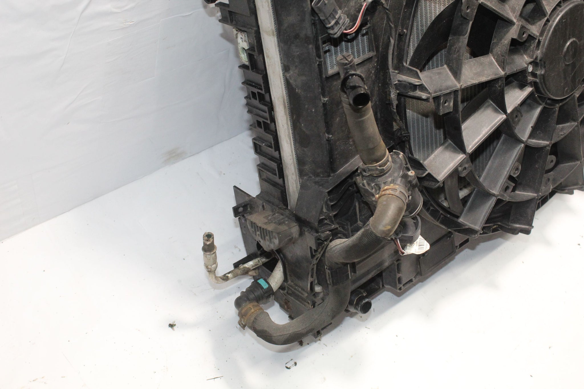 2017 JAGUAR F PACE 2.0 Diesel Automatic Radiator RAD Pack HK83-8C607-AE