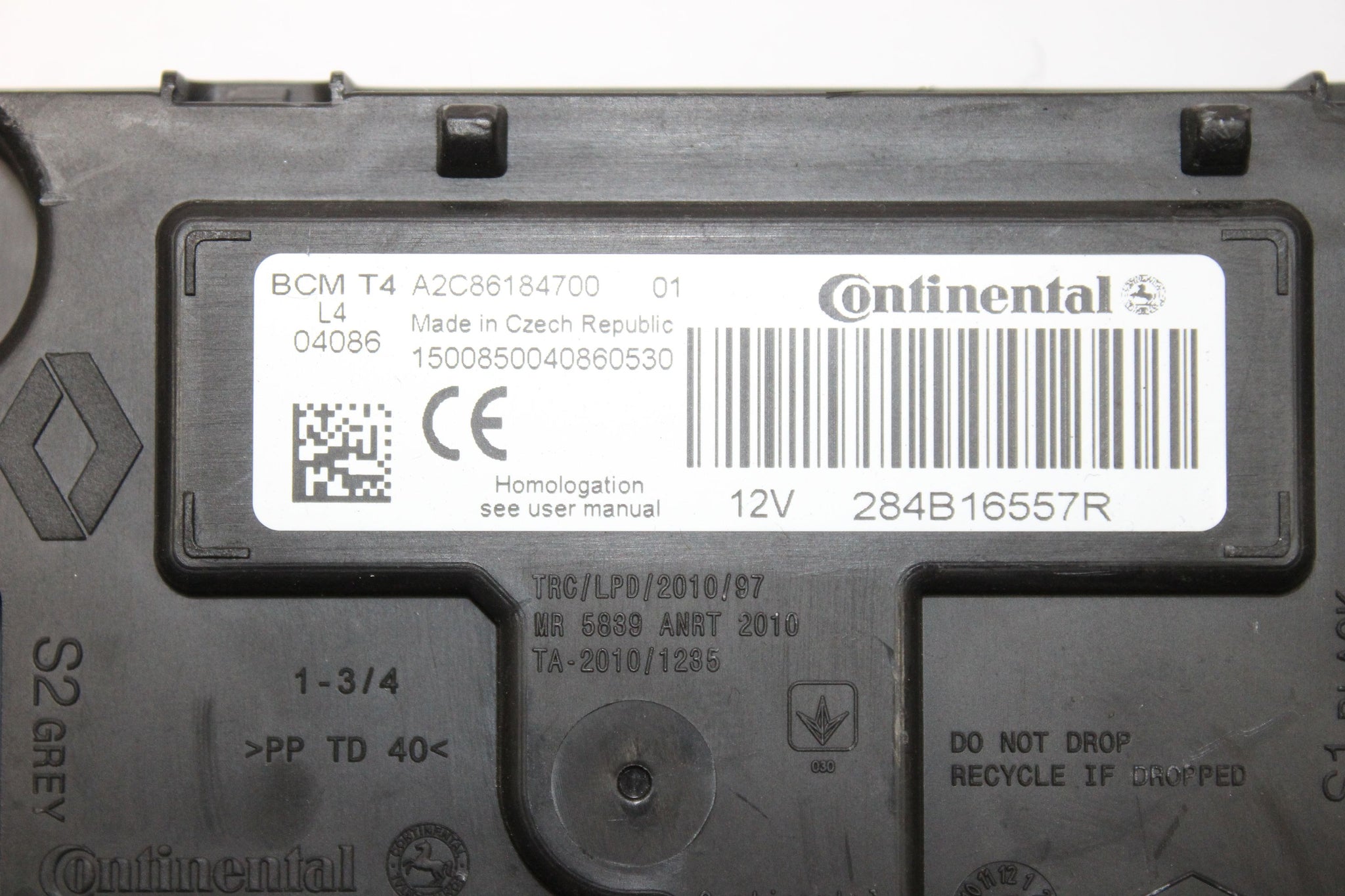 2014 RENAULT CLIO MK4 1.5 BCM Body Control Module 284B16557R