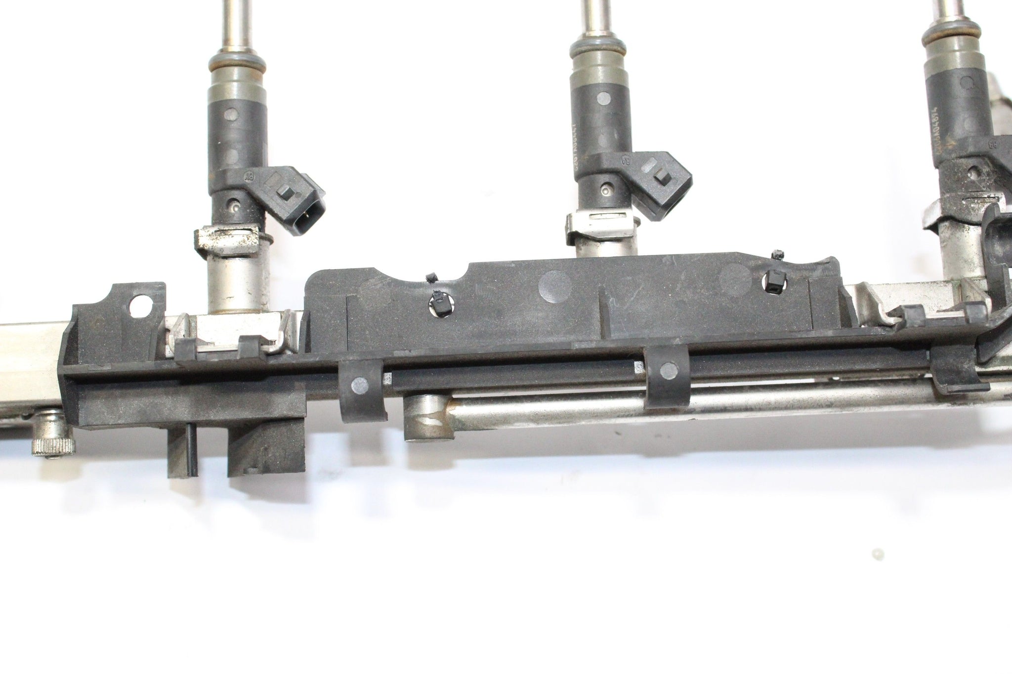 2006 BMW Z4 2.0 Fuel Injector Rail with Injectors