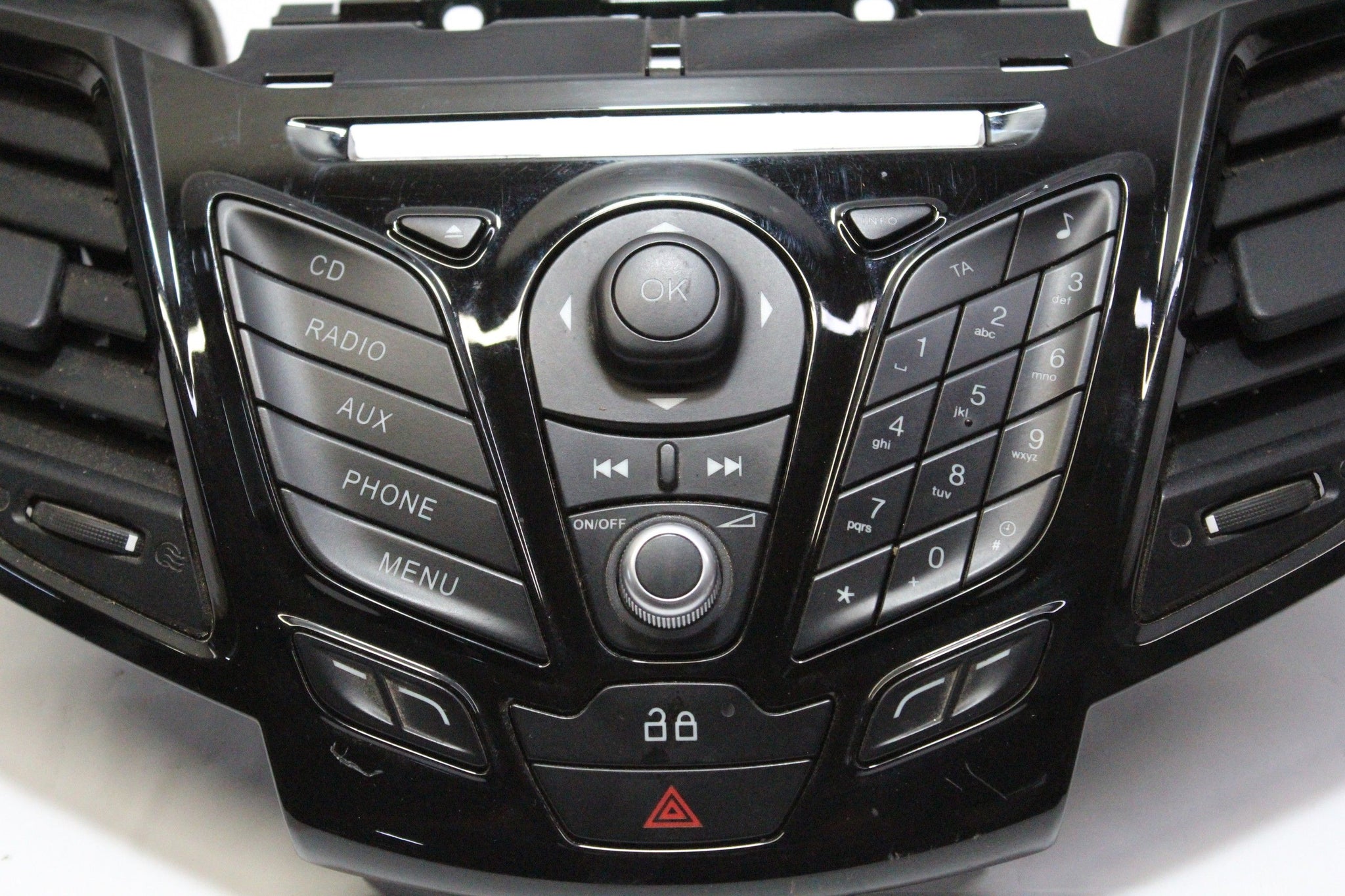 2013 FORD FIESTA Radio CD Control Panel Facia Air Vents 8A6118A802BJW