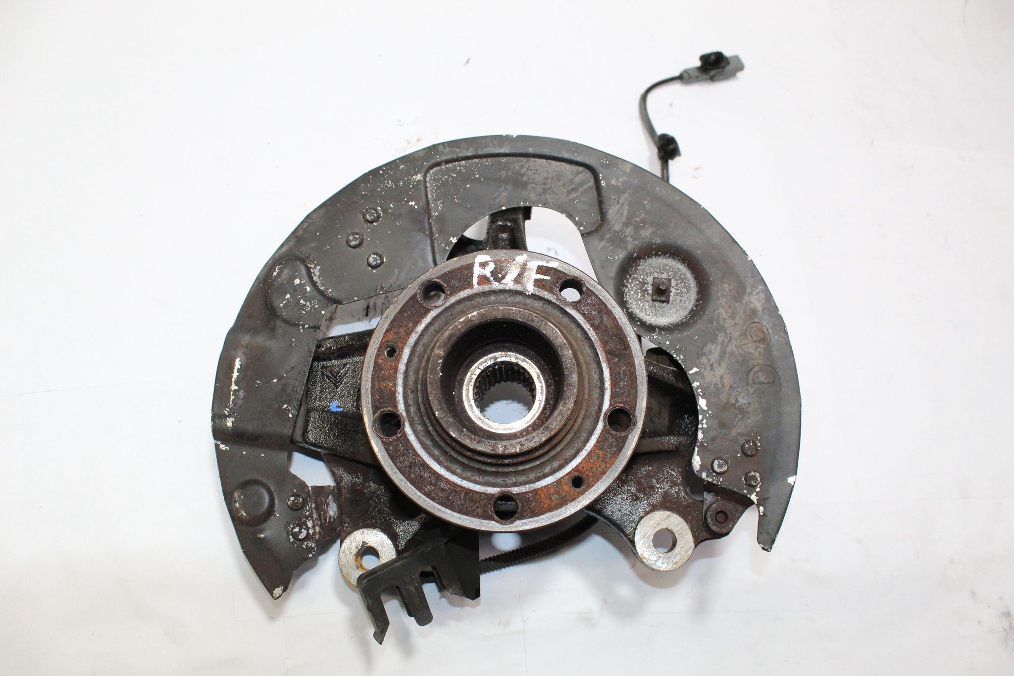 2015 CITROEN C4 1.6 Right side Front Wheel Hub