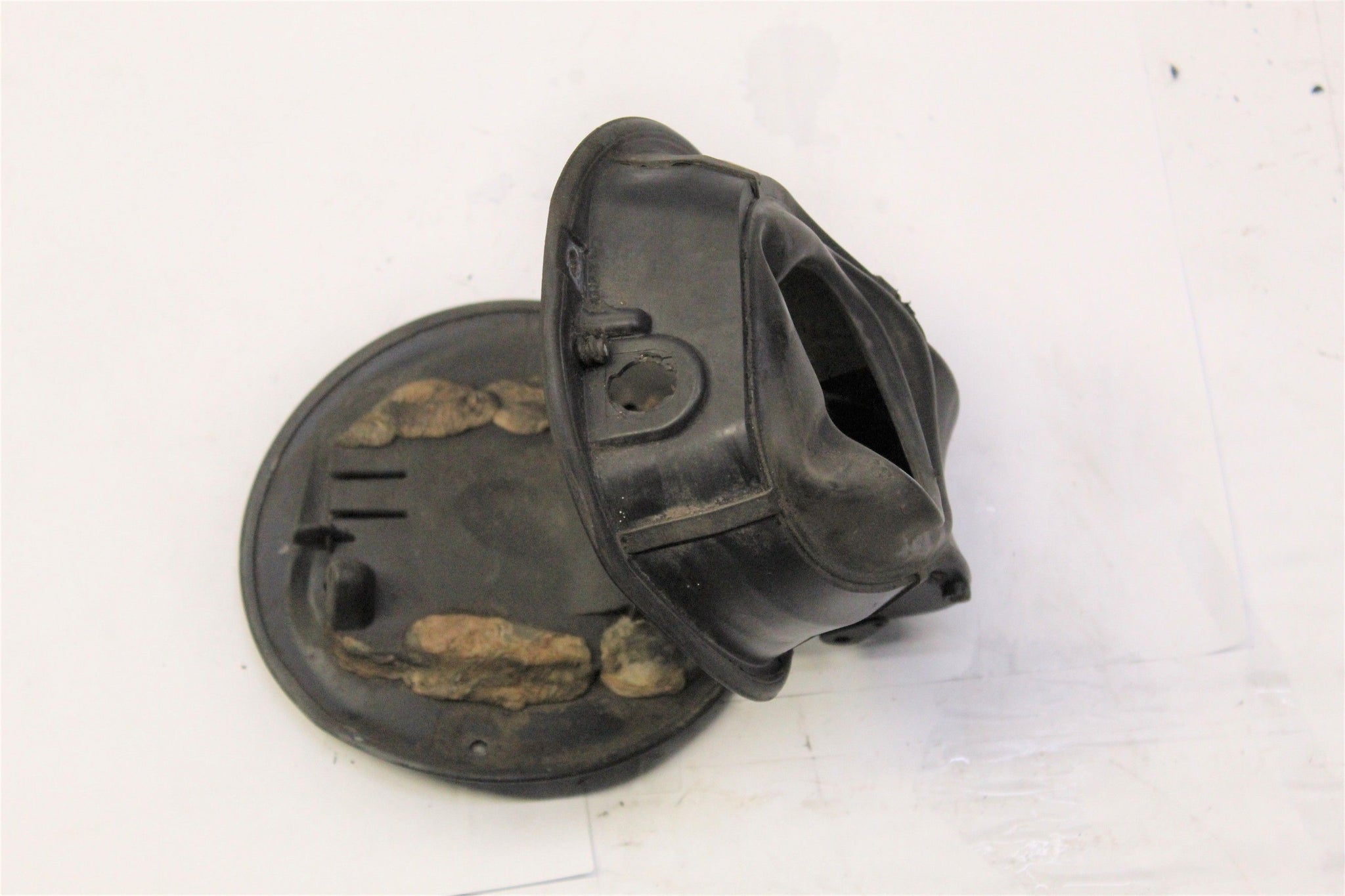 2006 BMW Z4 2.0 Petrol Fuel Filler Flap SAPPHIRE BLACK