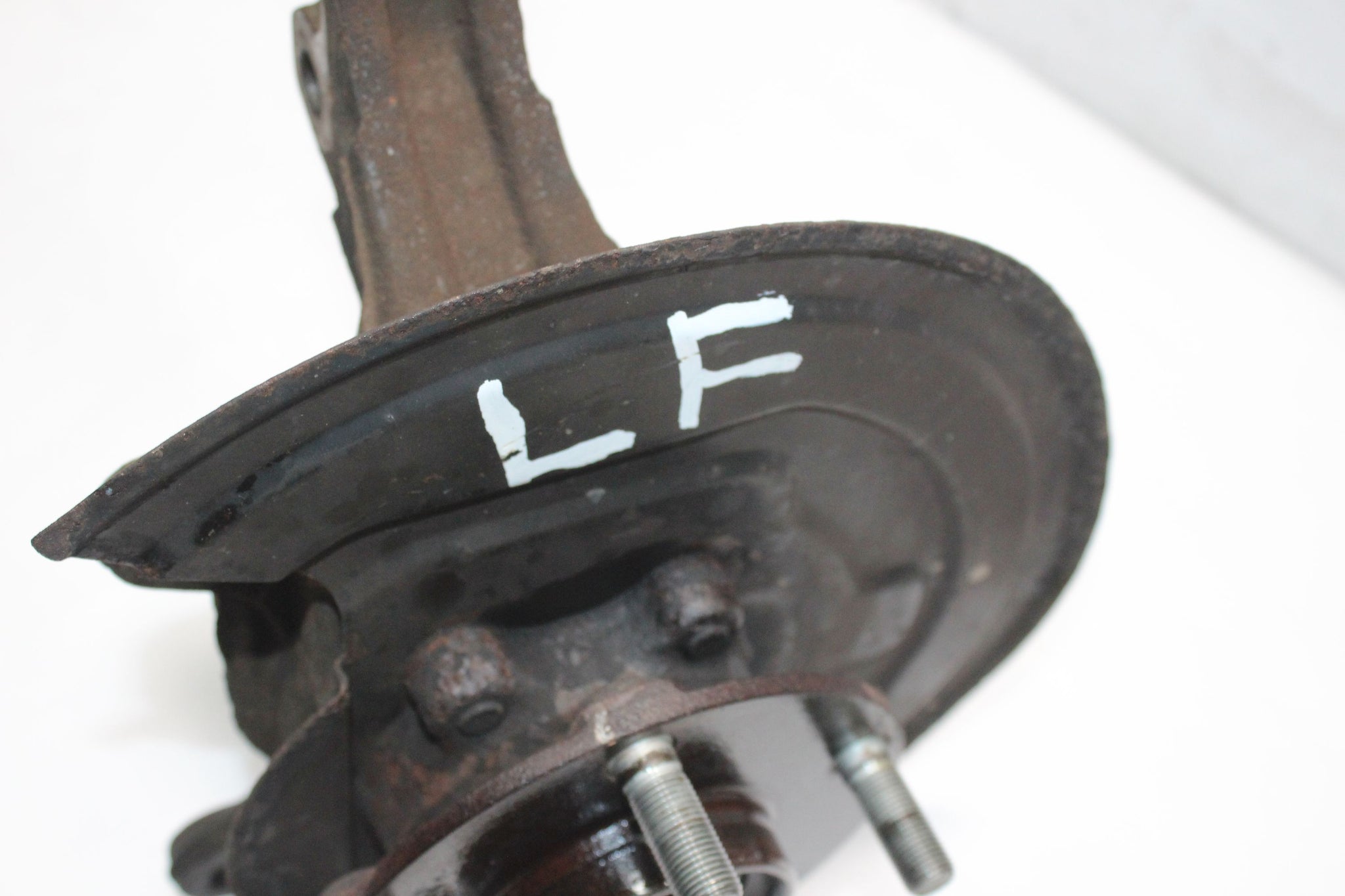2012 NISSAN QASHQAI +2 1.5 Left side Front Wheel Hub