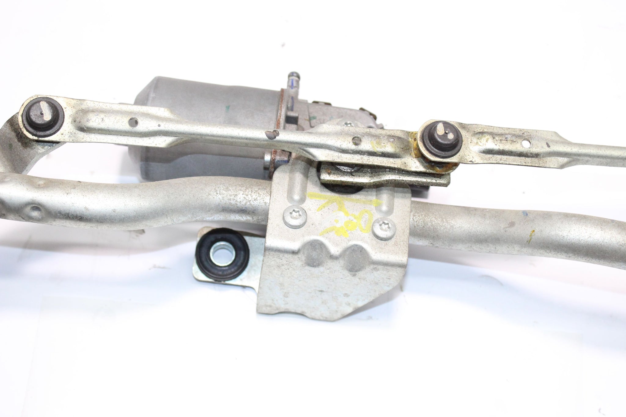2017 FORD ECOSPORT FRONT WIPER MOTOR WITH LINKAGE CN15-17504-CC