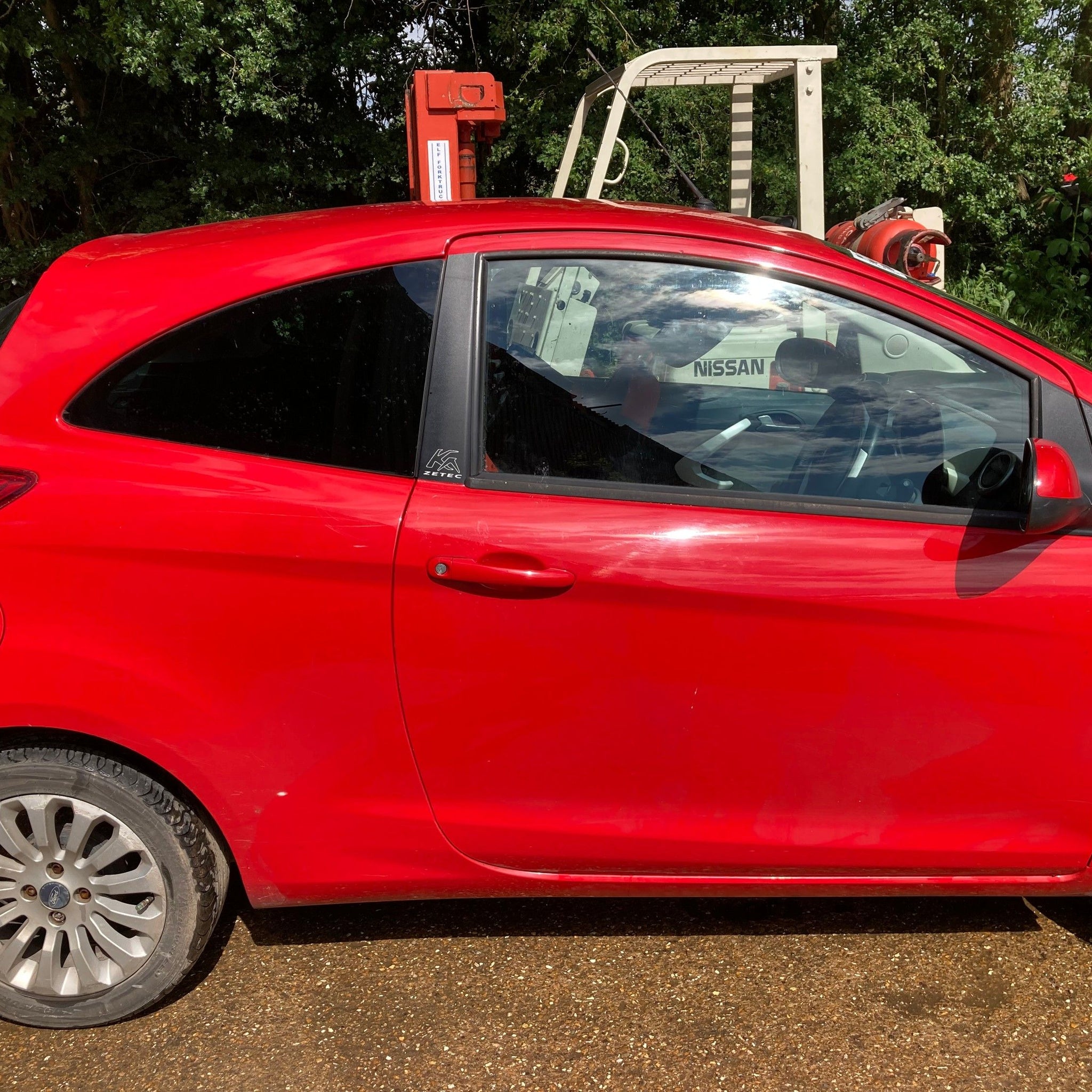 2014 FORD KA Driver side Front Complete Door FLAME RED