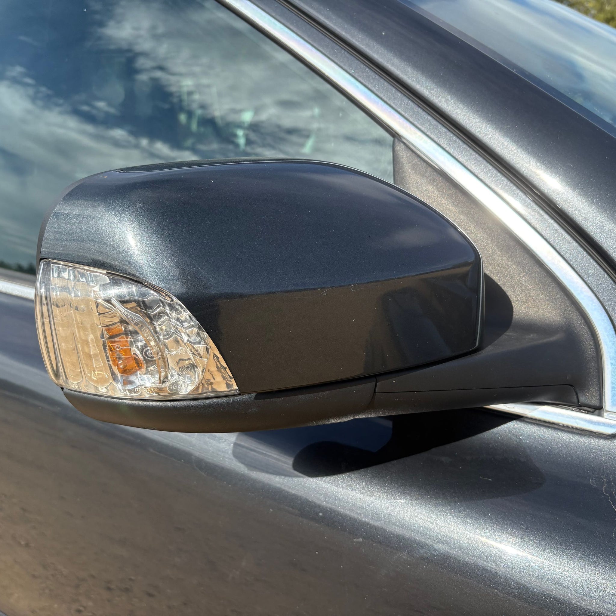 2010 VOLVO XC90 RIGHT SIDE WING MIRROR