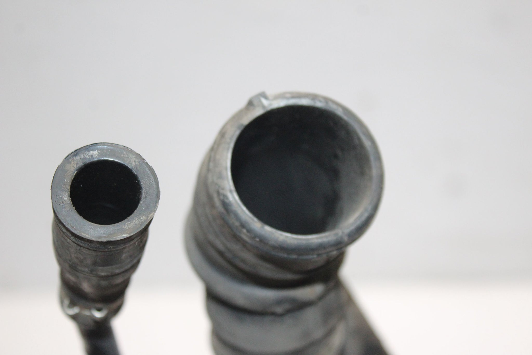2010 VOLVO XC90 2.4 Diesel Fuel Filler Neck Pipe