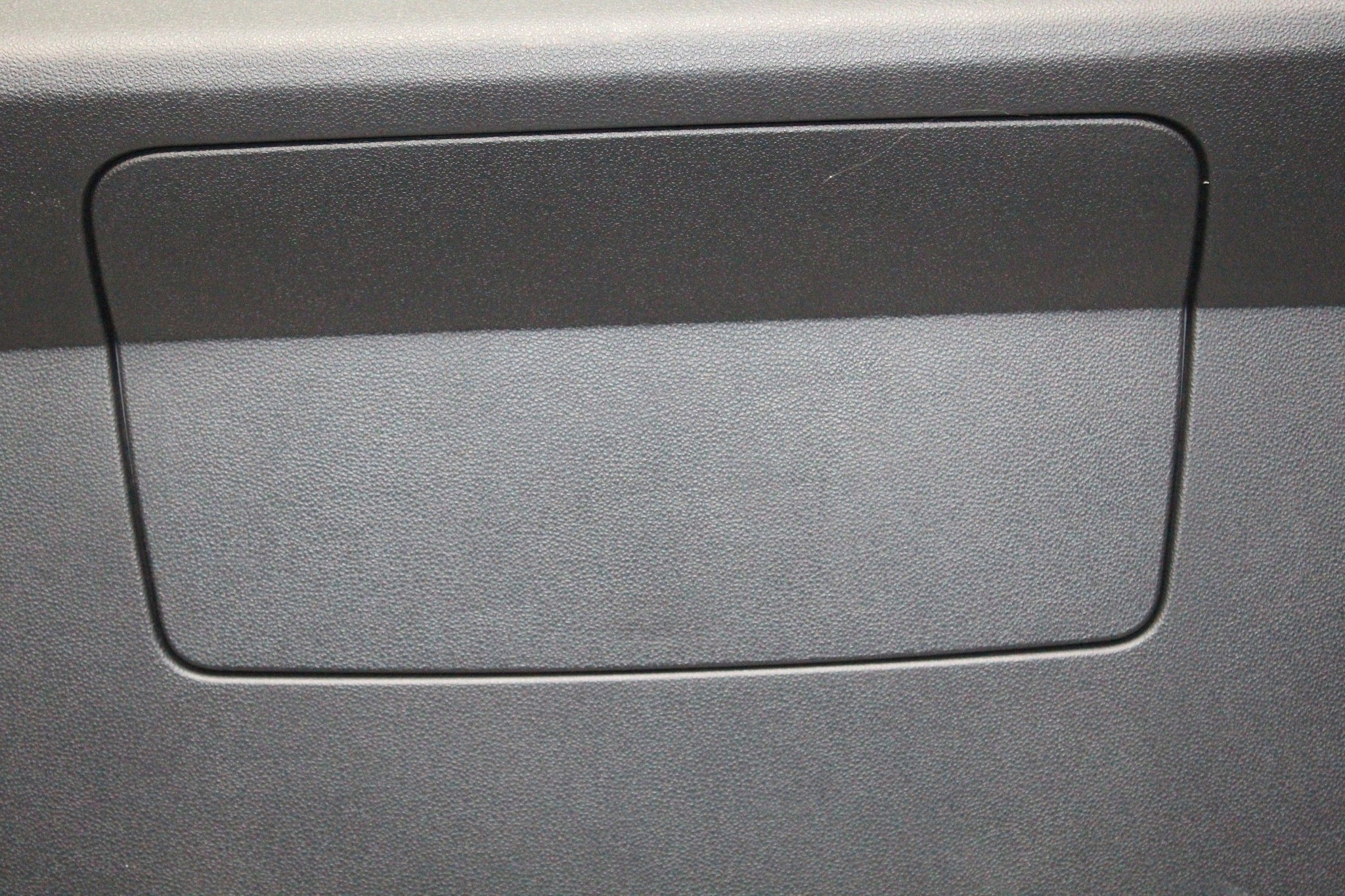 2010 MERCEDES W245 B180 Complete Tailgate BLACK