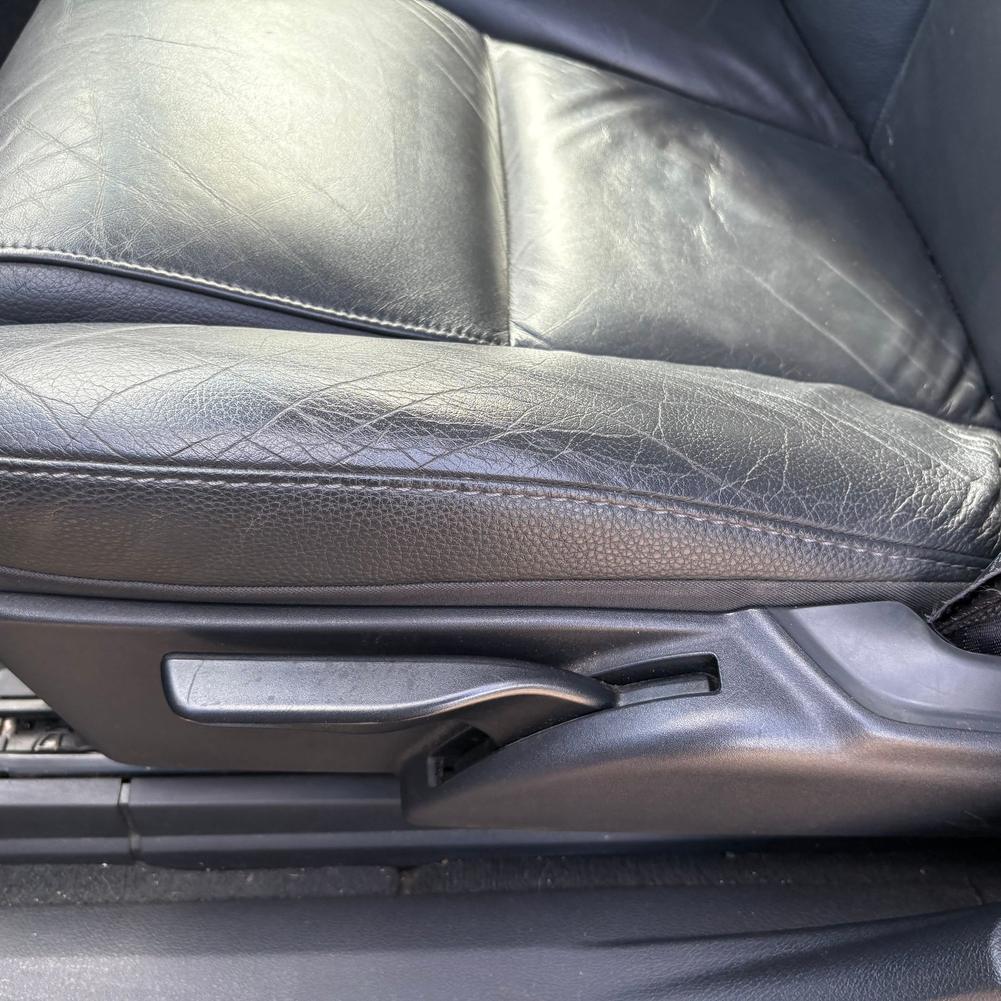 2010 VOLVO XC90 PASSENGER SIDE FRONT
