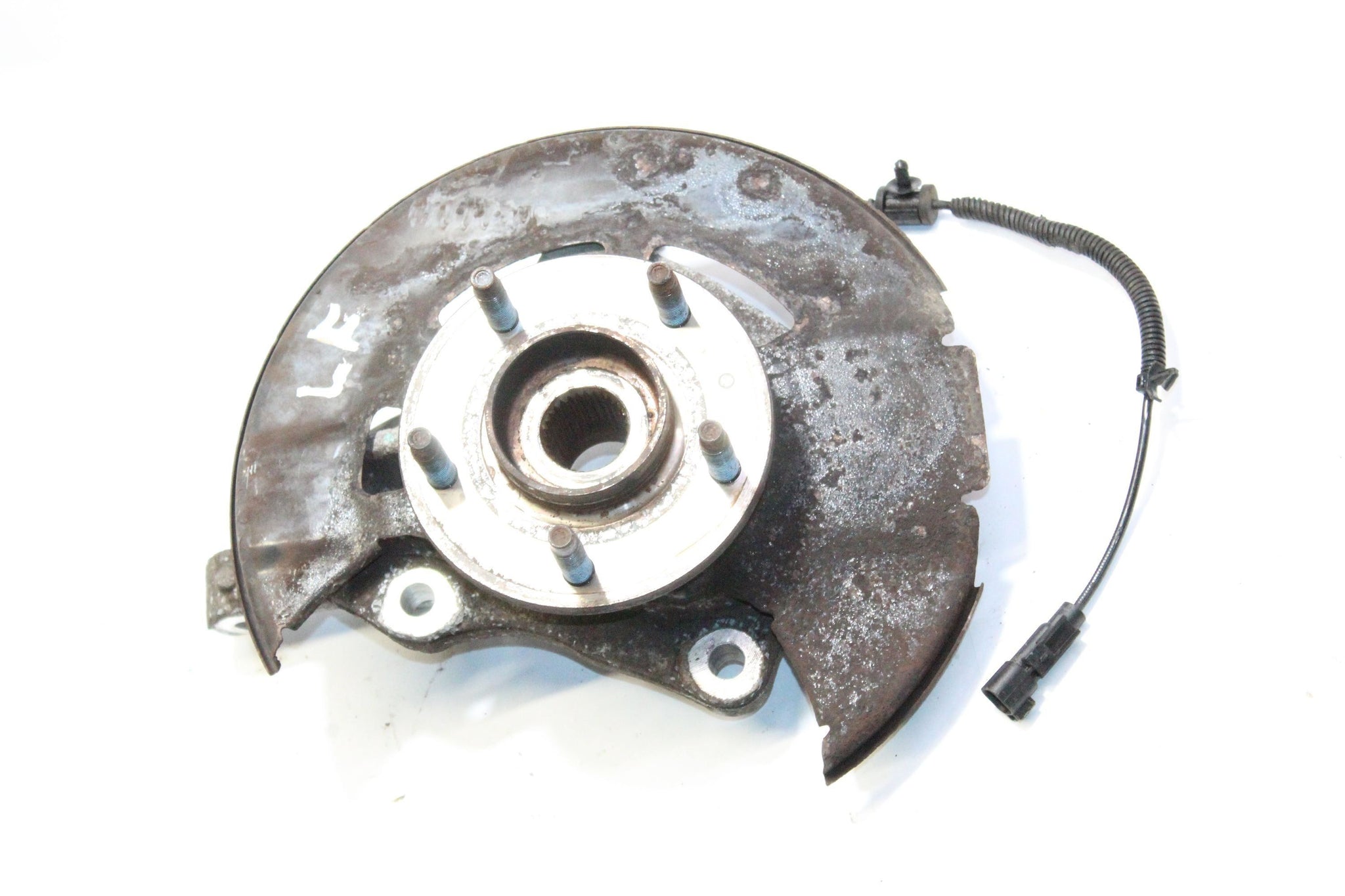 2013 Chevrolet Orlando 2.0 Left side Front Wheel Hub
