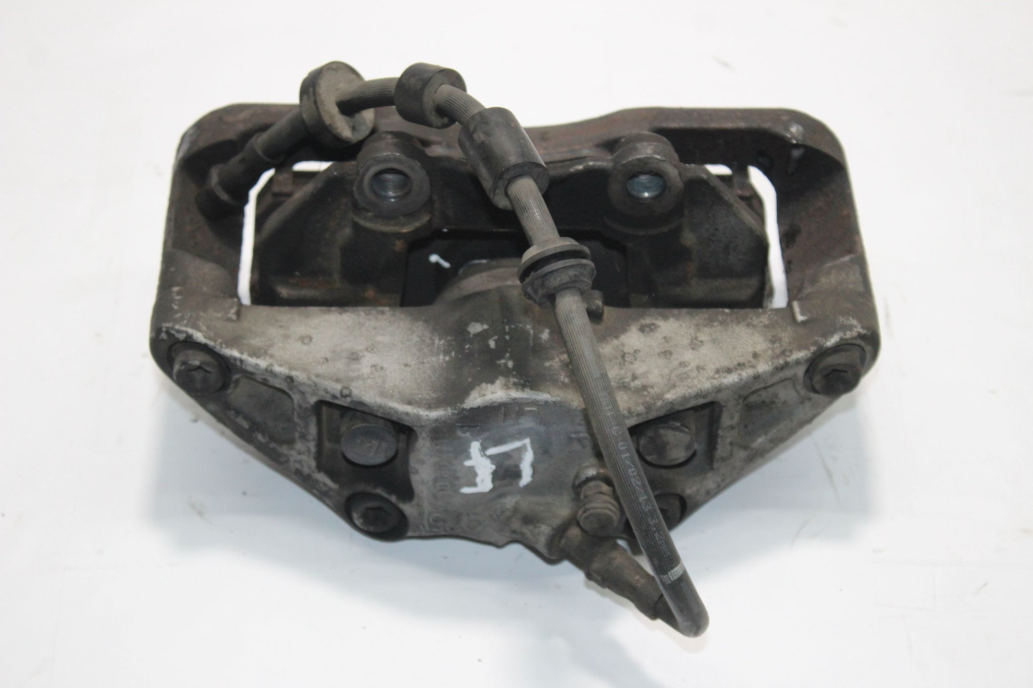 2013 VOLVO V40 2.0 LEFT SIDE FRONT BRAKE CALIPER