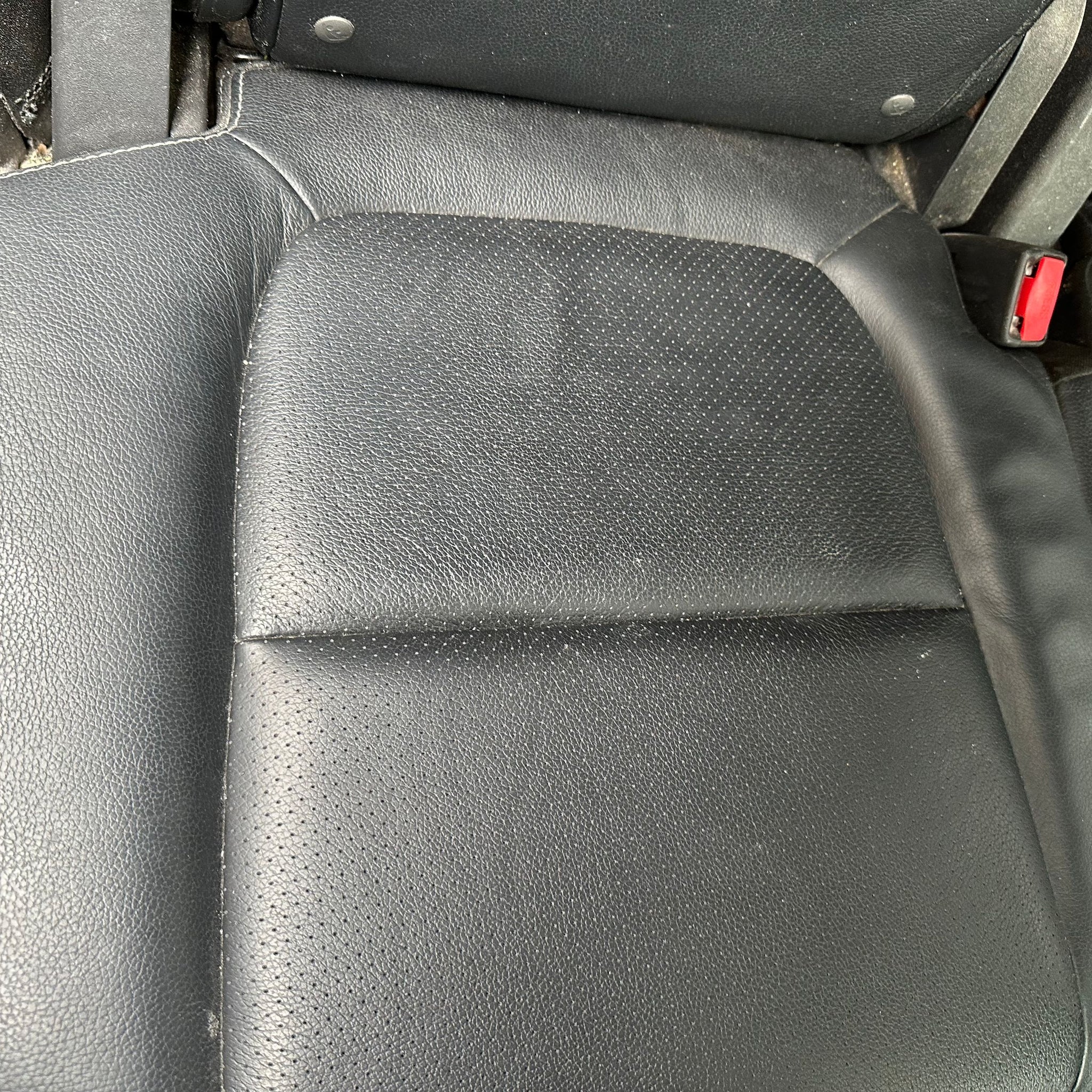 2014 MITSUBISHI OUTLANDER MK3 REAR SEATS