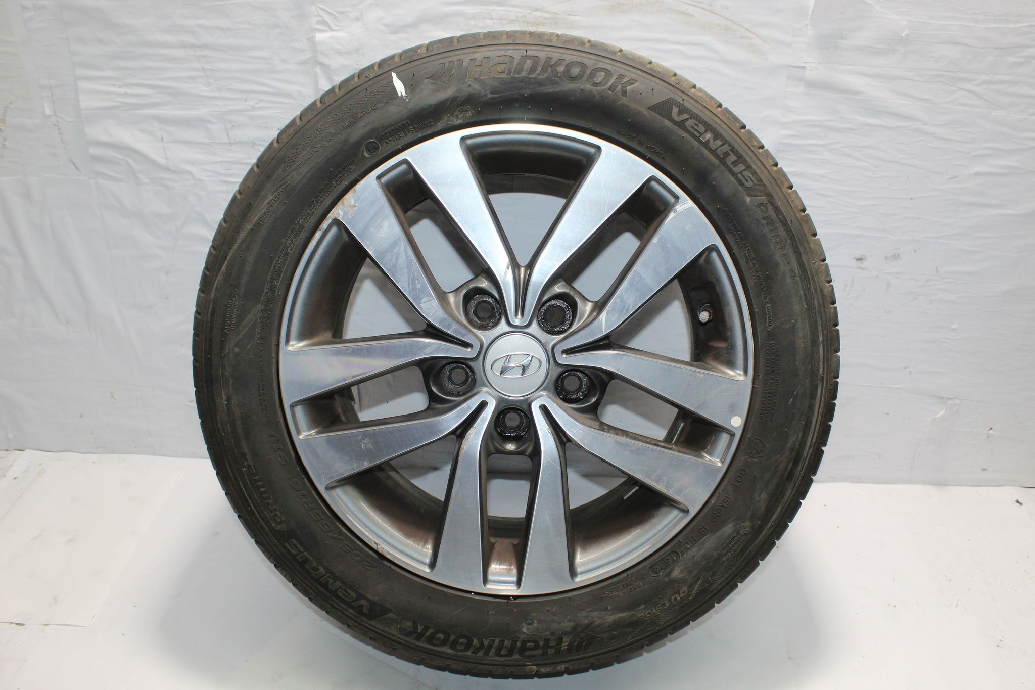 2017 HYUNDAI I30 MK3 Alloy Wheel with Tyre 205 / 55 R16 6.6MM