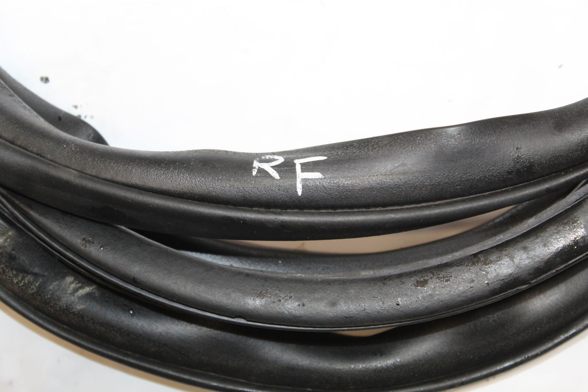 2012 MITSUBISHI OUTLANDER Right side Front Door Seal Rubber