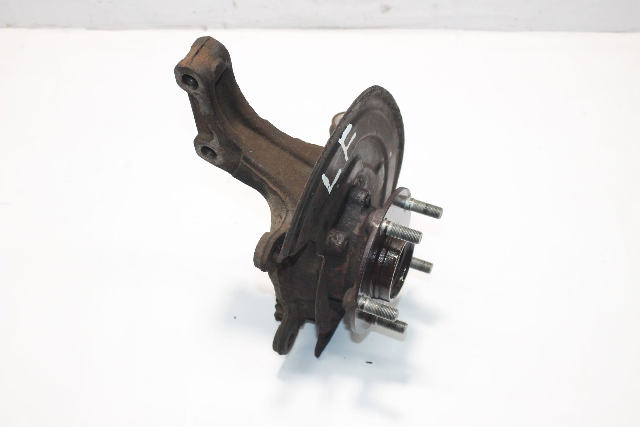 2012 NISSAN QASHQAI +2 1.5 Left side Front Wheel Hub