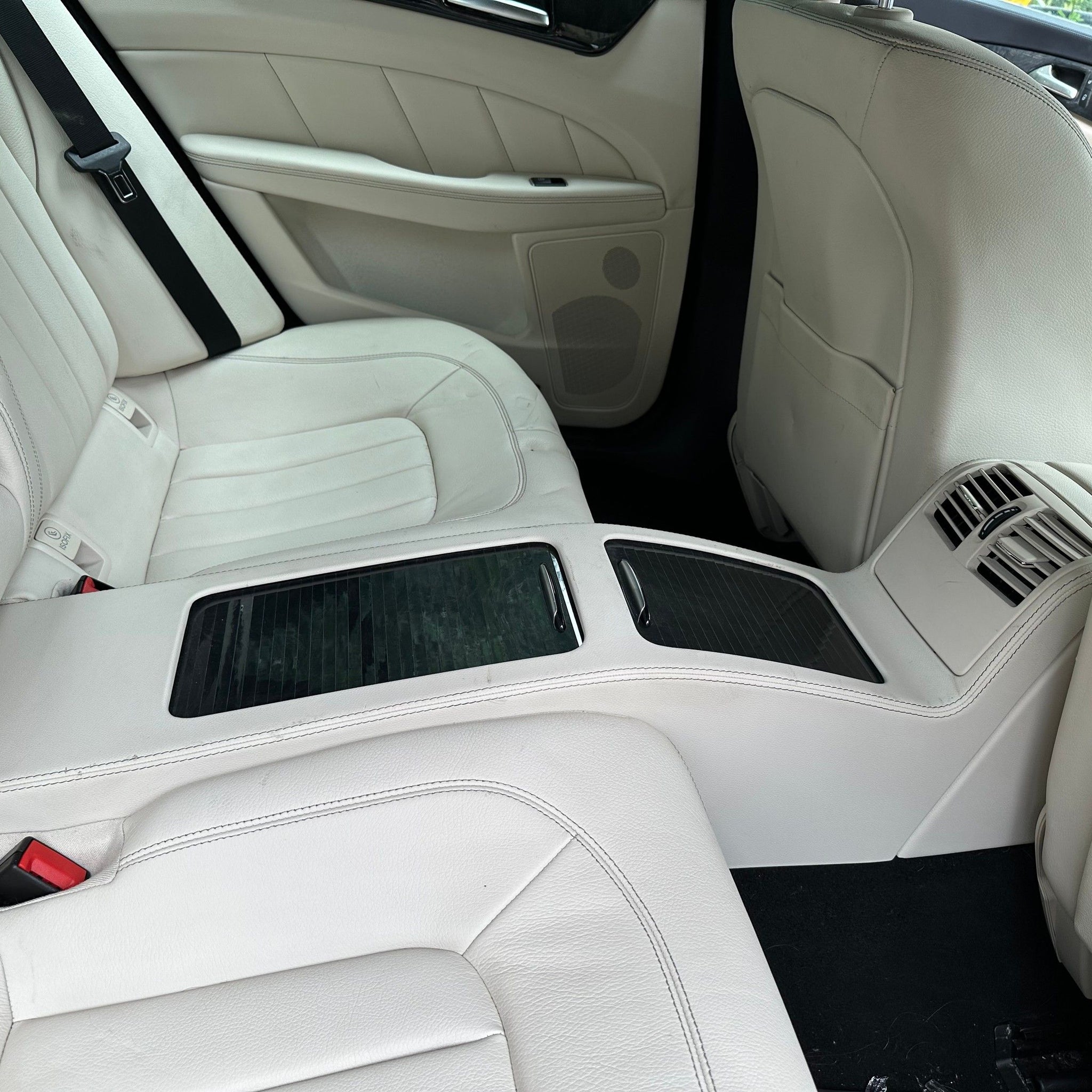 2016 MERCEDES CLS CLASS W218 C218 REAR SEATS