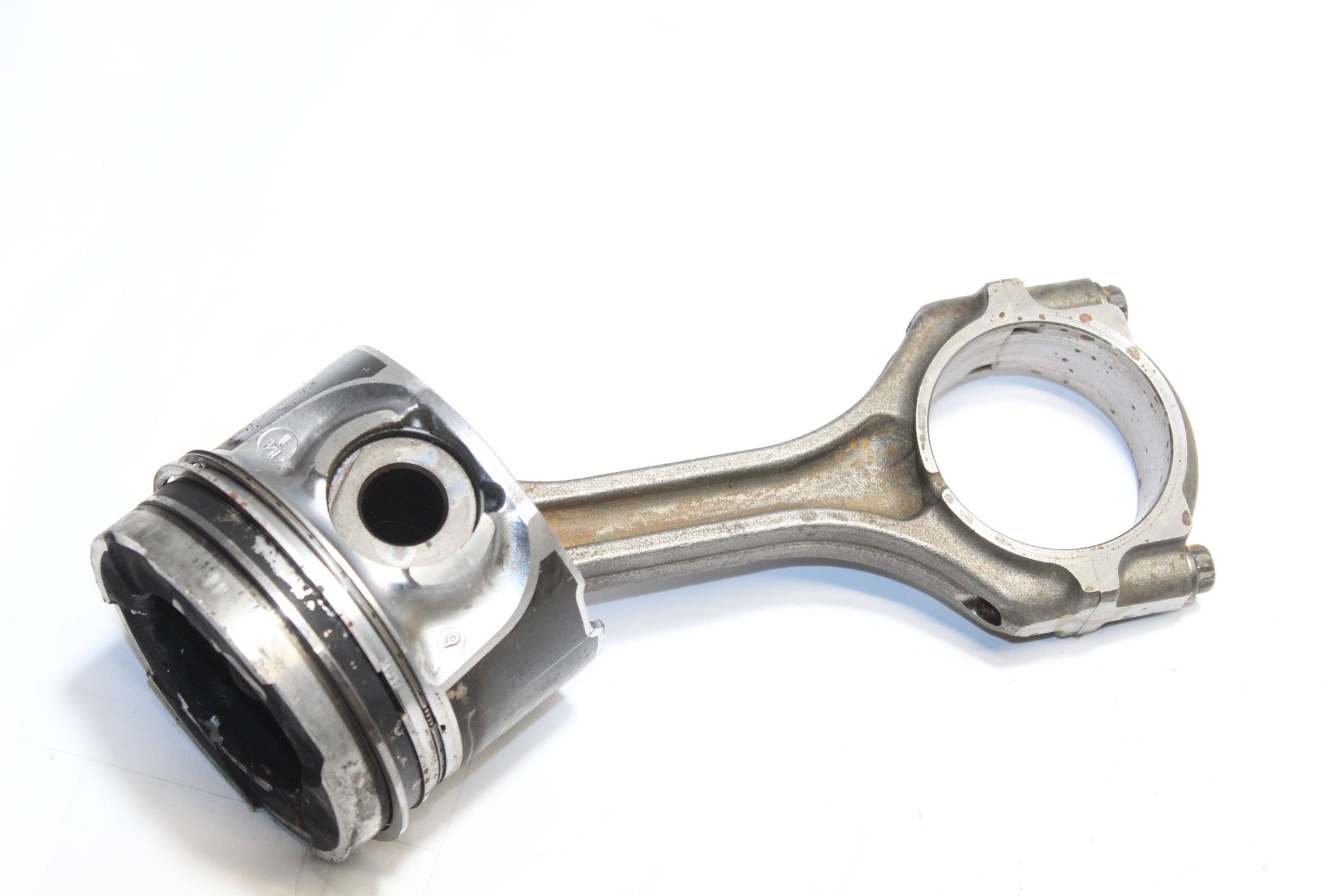 2012 MITSUBISHI OUTLANDER 2.2 Diesel Piston and Con Rod Set of 4