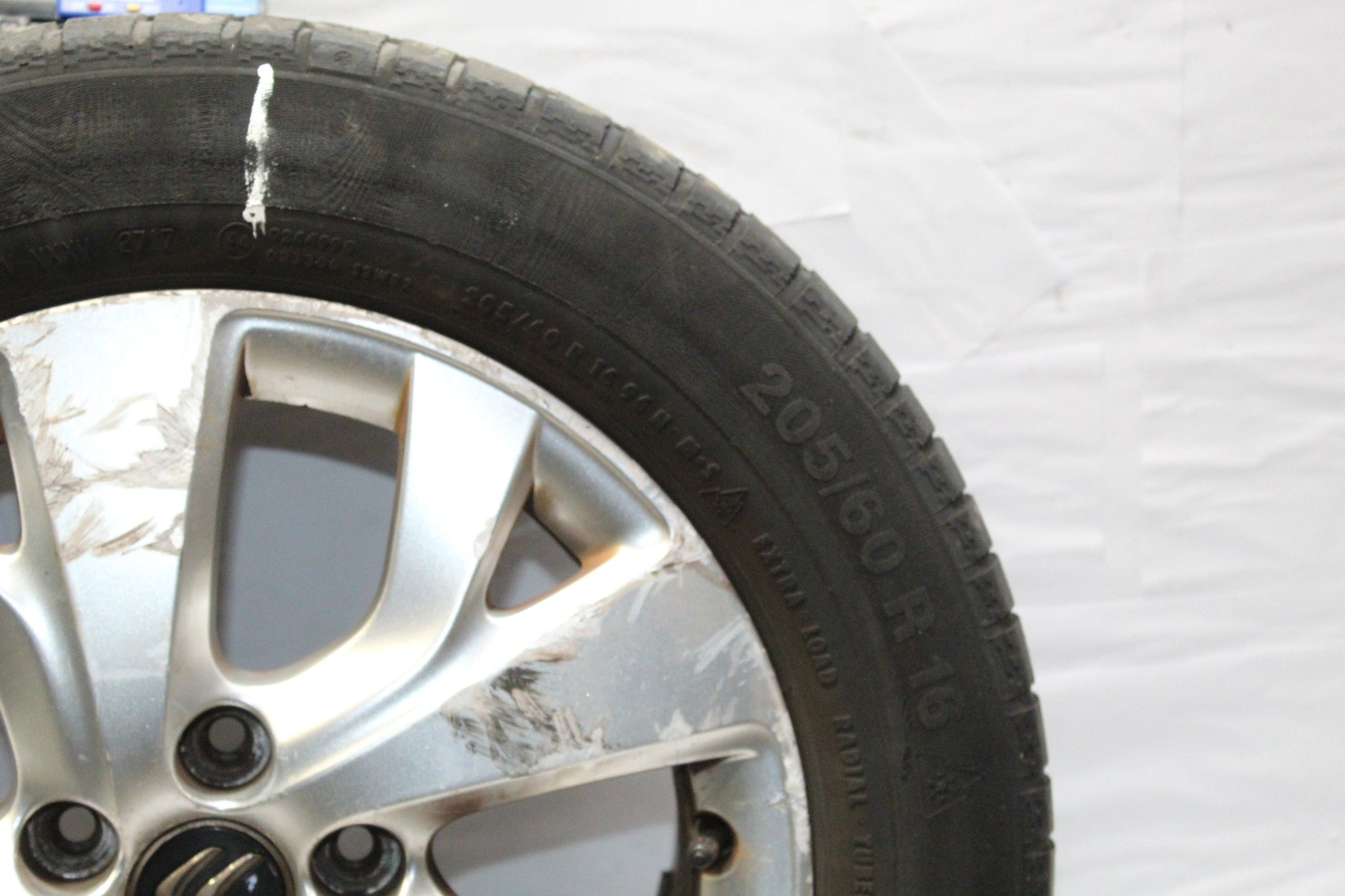2015 CITROEN C4 Alloy Wheel with Tyre 205/60 R16 3.8MM
