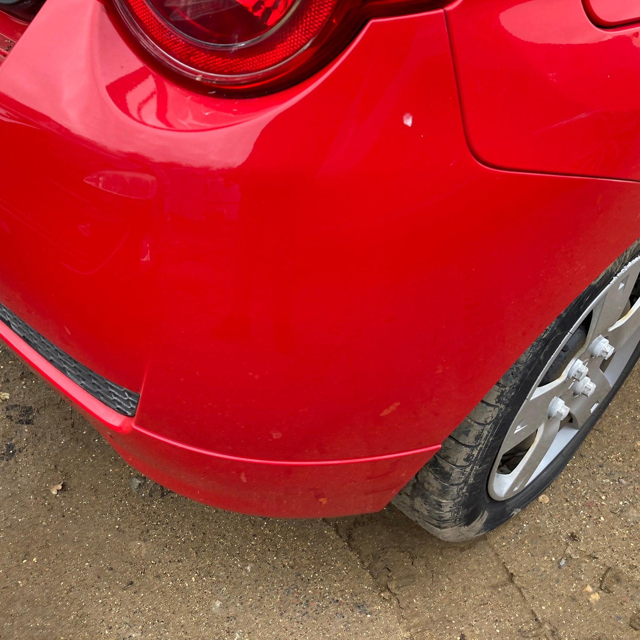 2010 Chevrolet Aveo rear bumper 71U RED