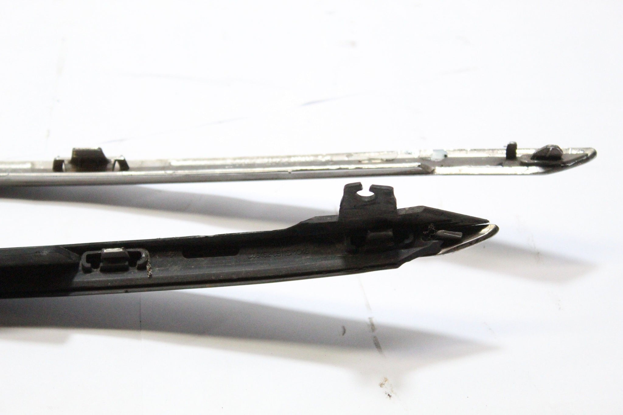 2015 CITROEN C4 Right side Front Bumper Running Light Chrome Trim