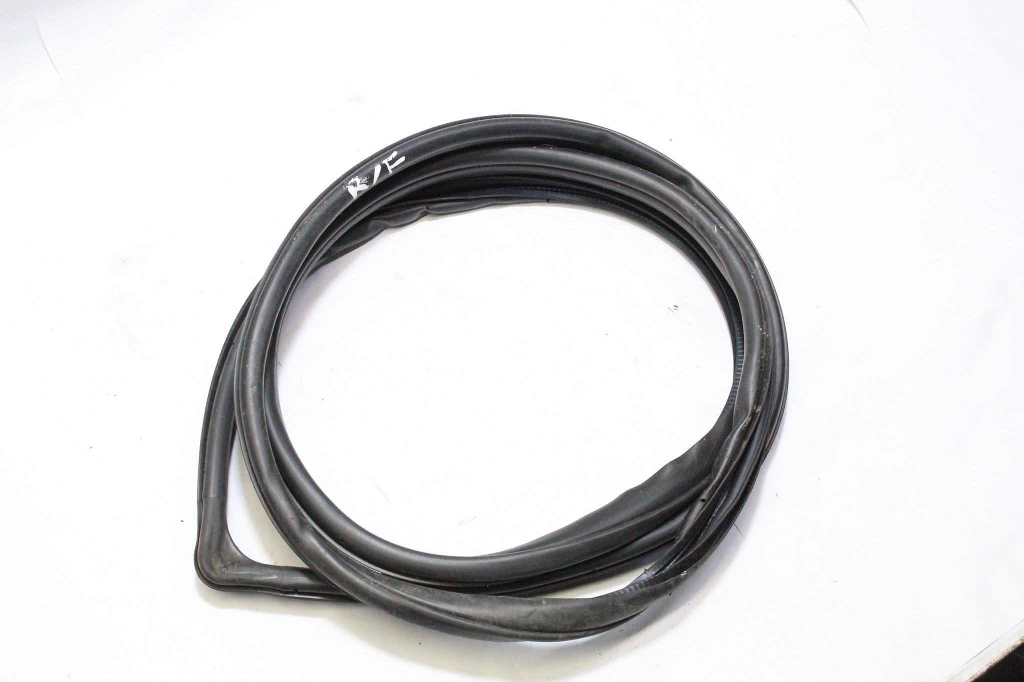 2008 MAZDA 2 Right side Front Door Seal Rubber