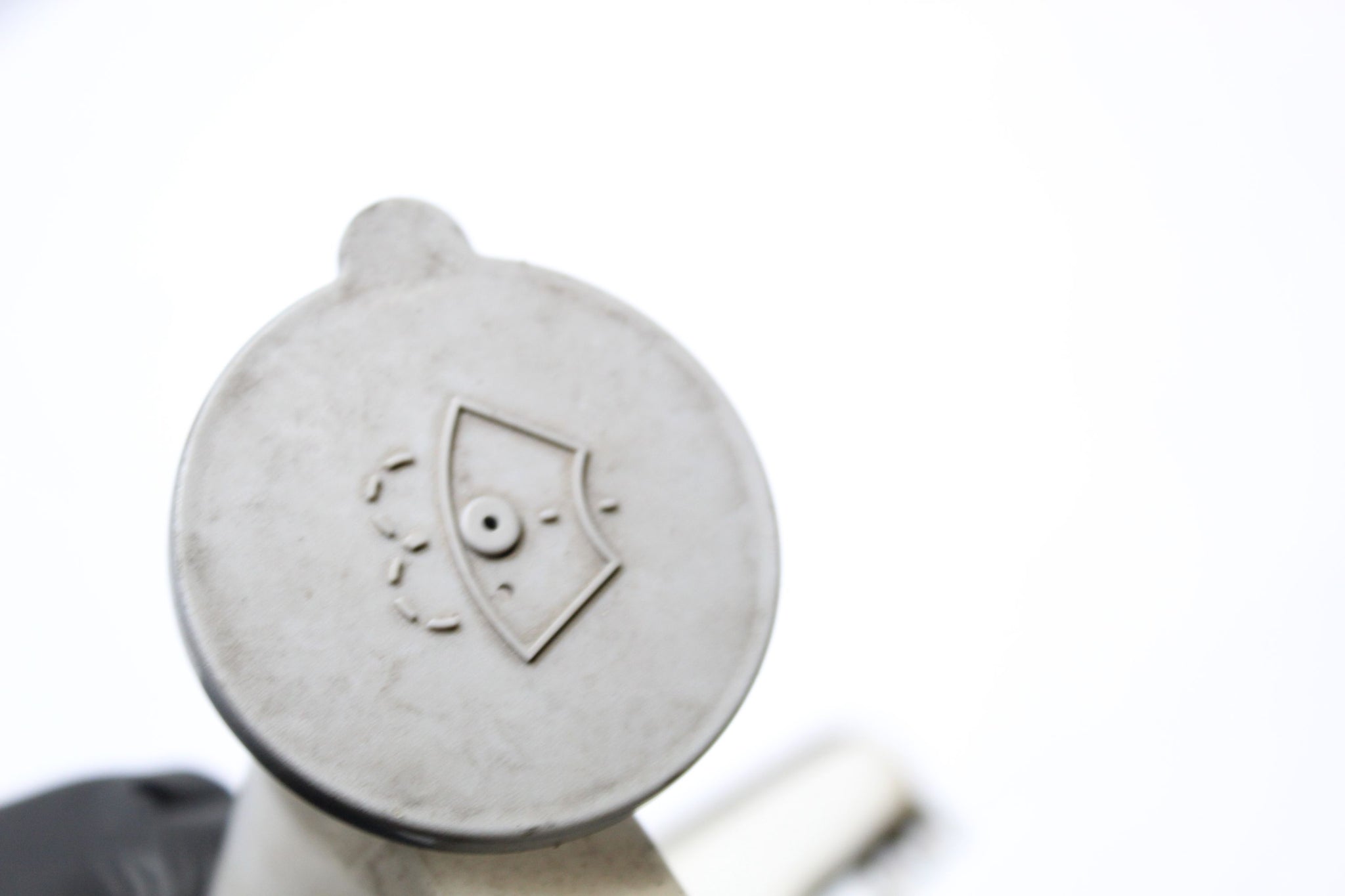 2014 NISSAN JUKE F15 Wiper Washer Bottle