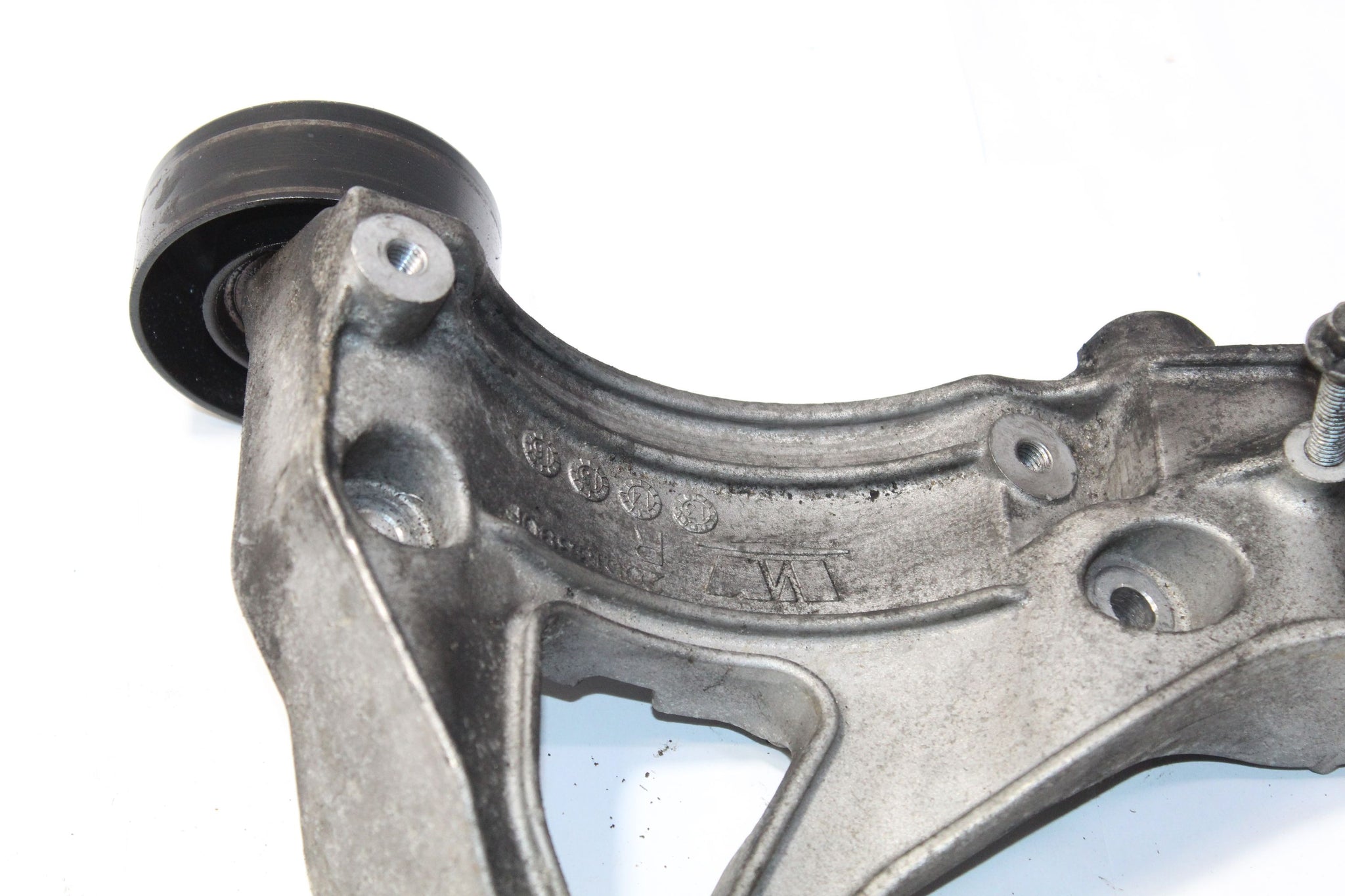 2017 MASERATI GHIBLI 3.0 Air Compression Mount Bracket 20513390F