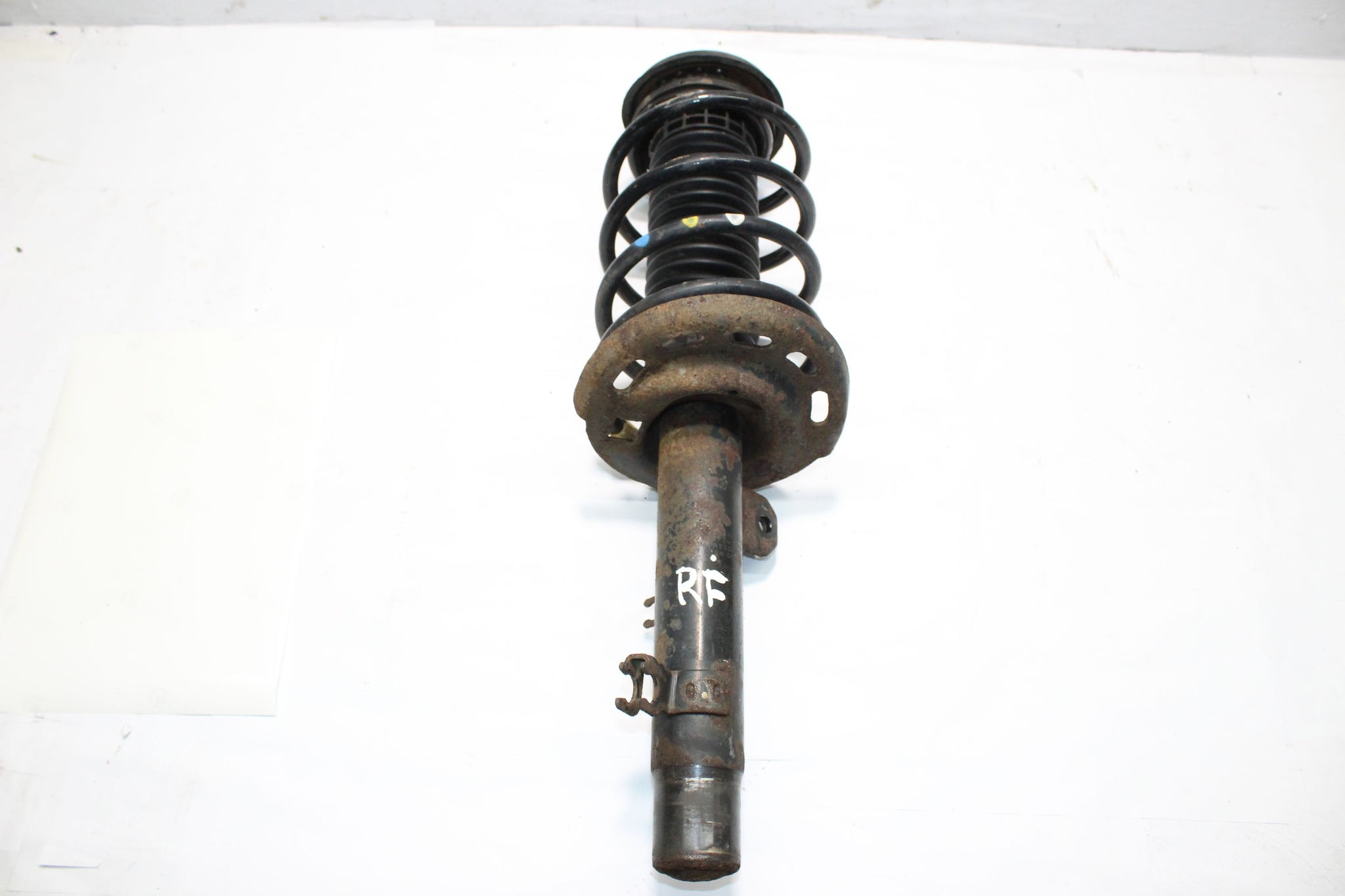 2018 CITROEN C4 CACTUS 1.2 Right side Front Suspension Leg