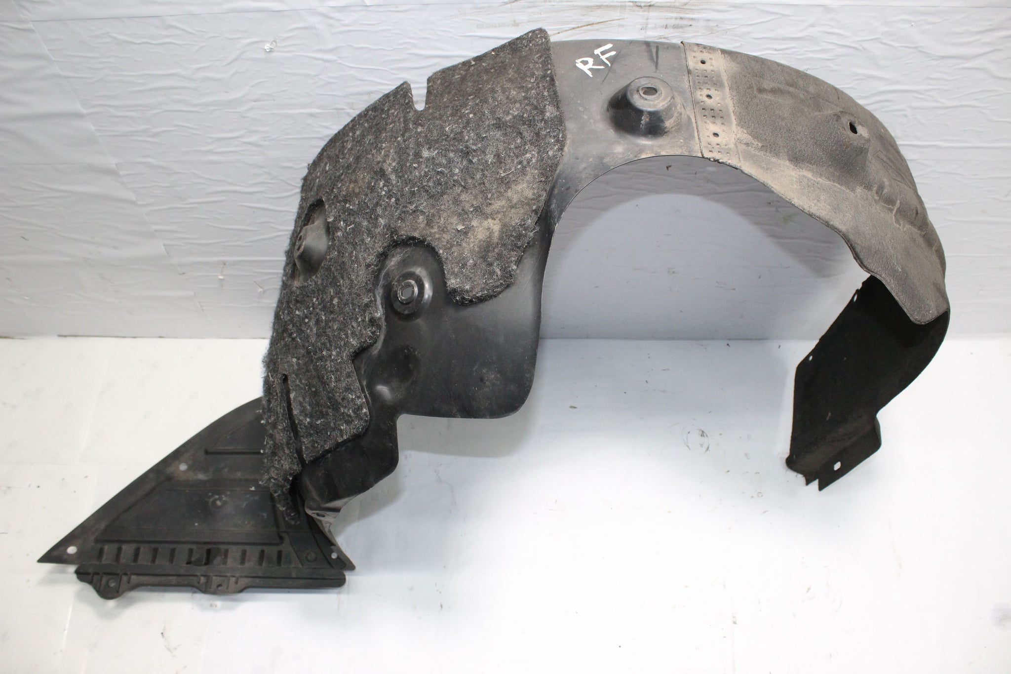 2019 HYUNDAI I40 Right side Front Splash Guard 86816-3Z000