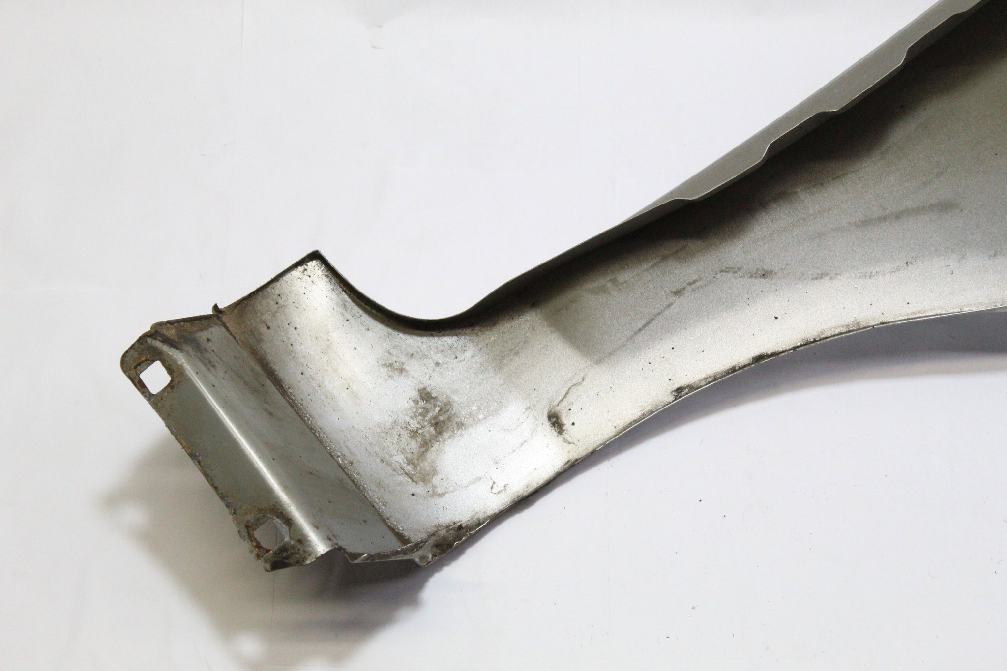 2013 FORD FIESTA Left side Wing MOONDUST SILVER