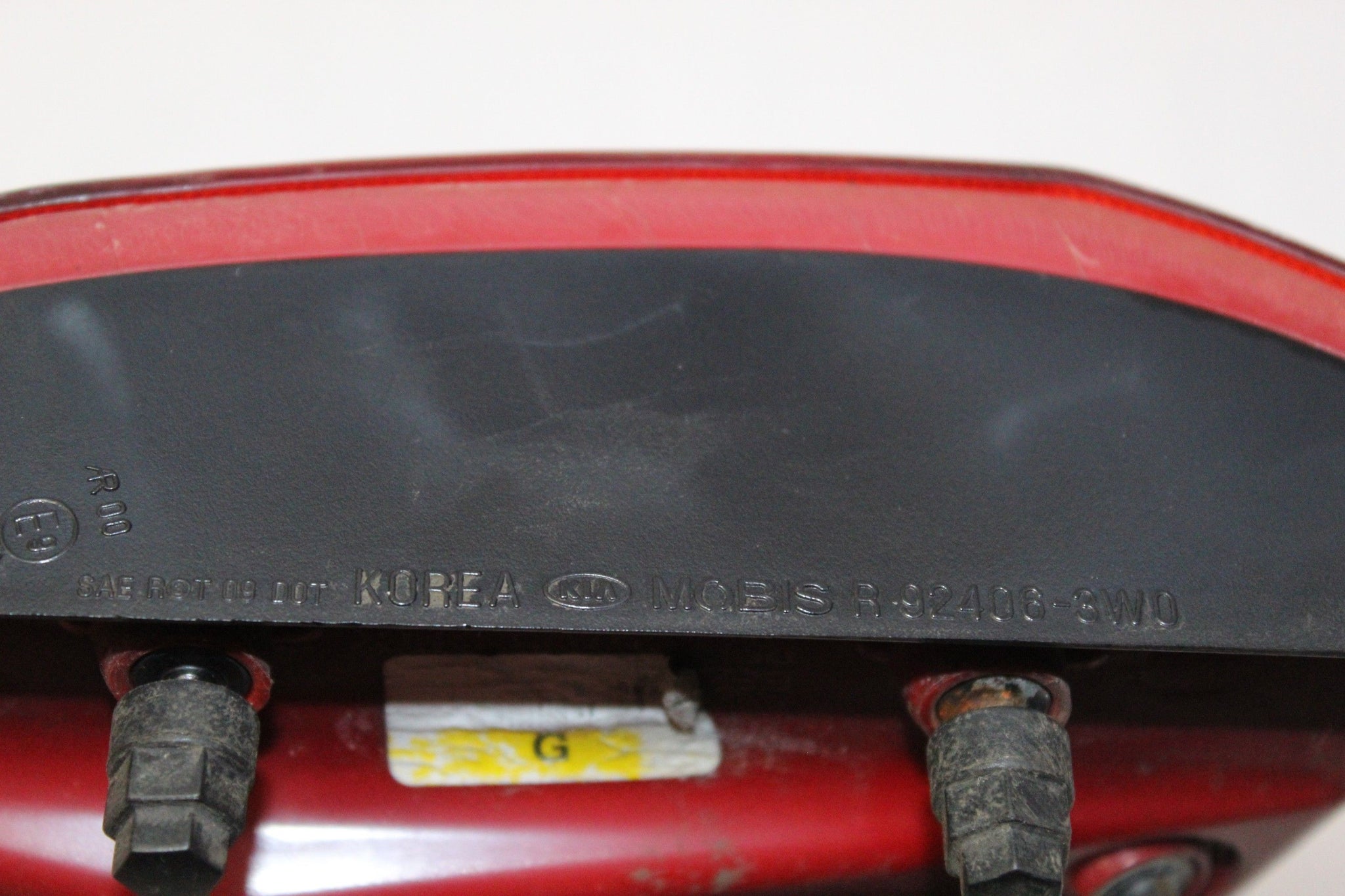 2011 KIA SPORTAGE Right side Rear Inner Tail Light 924063W0