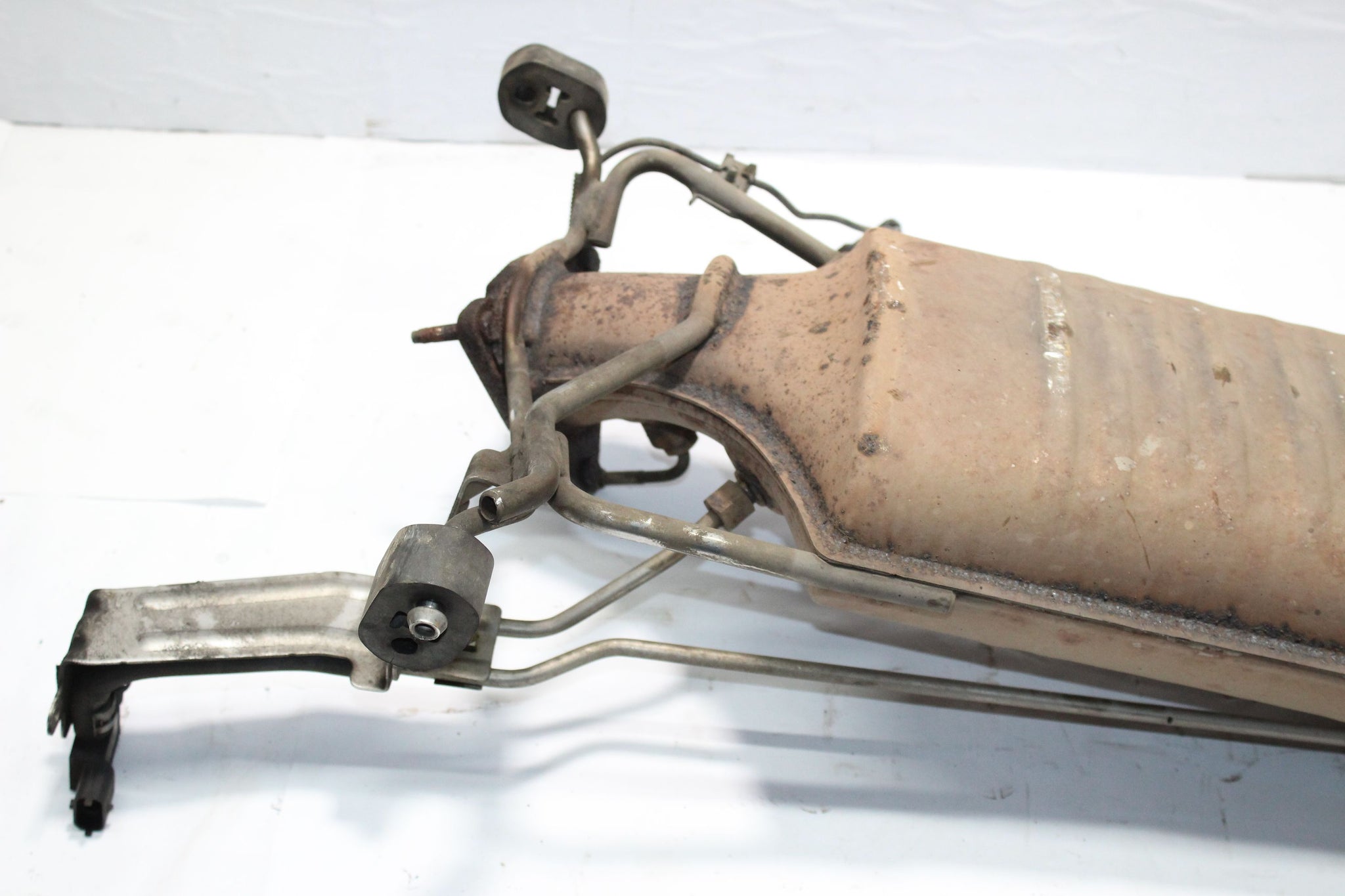 2012 VOLVO XC60 2.4 DPF Diesel Particulate Filter