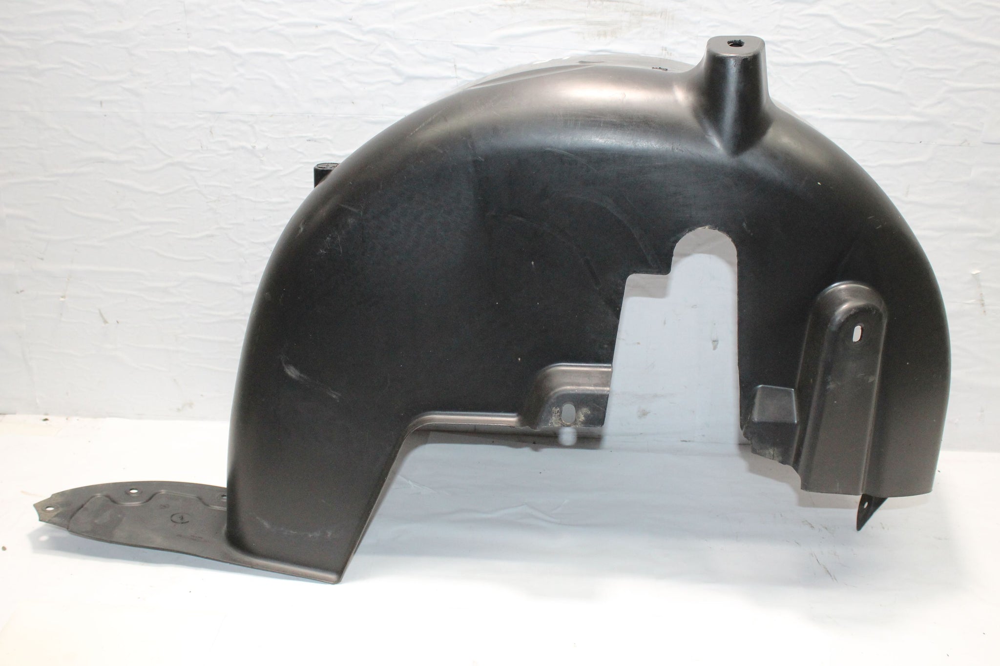 2018 CITROEN C4 CACTUS Left side Rear Splash Guard