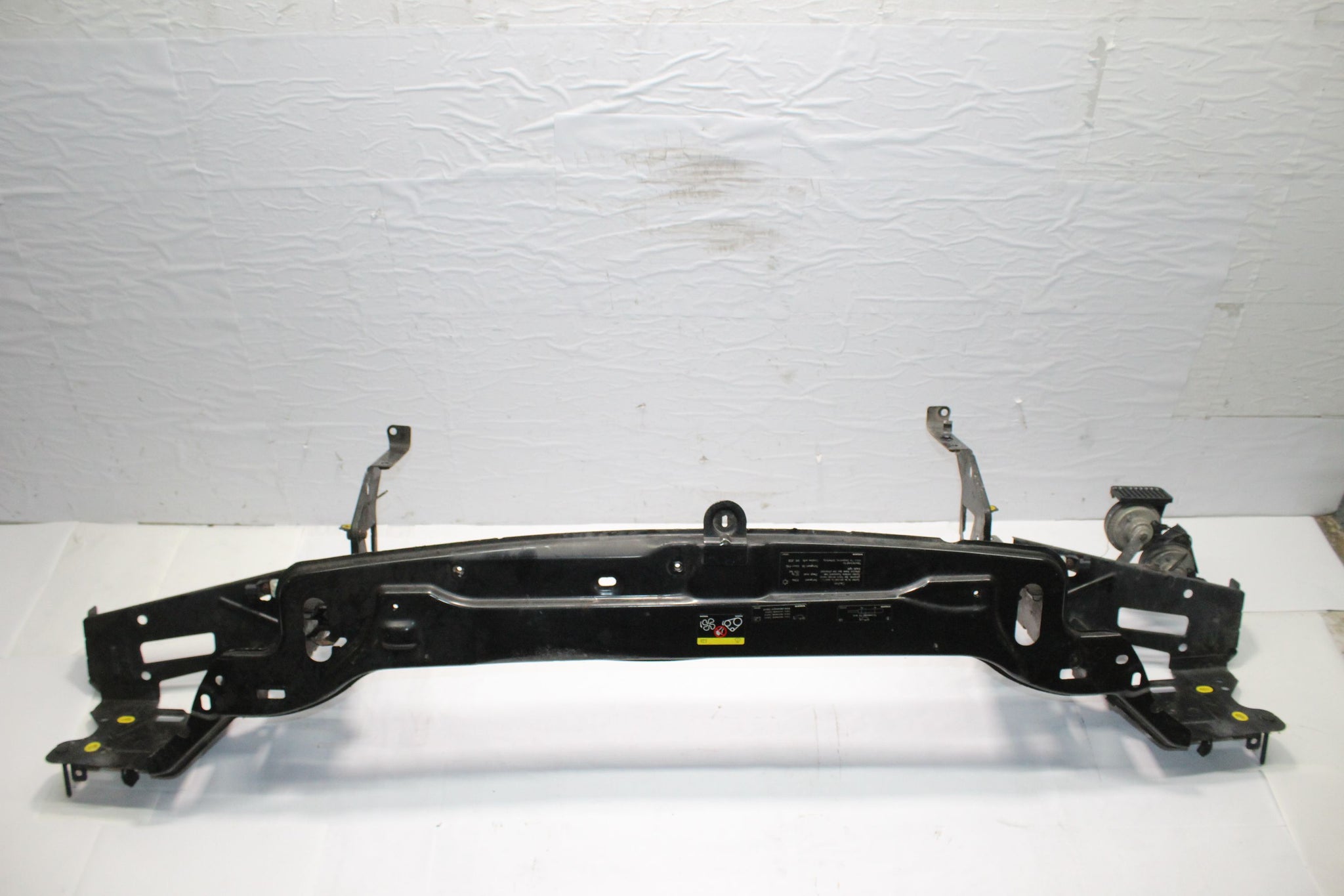 2010 VOLVO XC90 2.4 Front Bumper Support Slam Panel