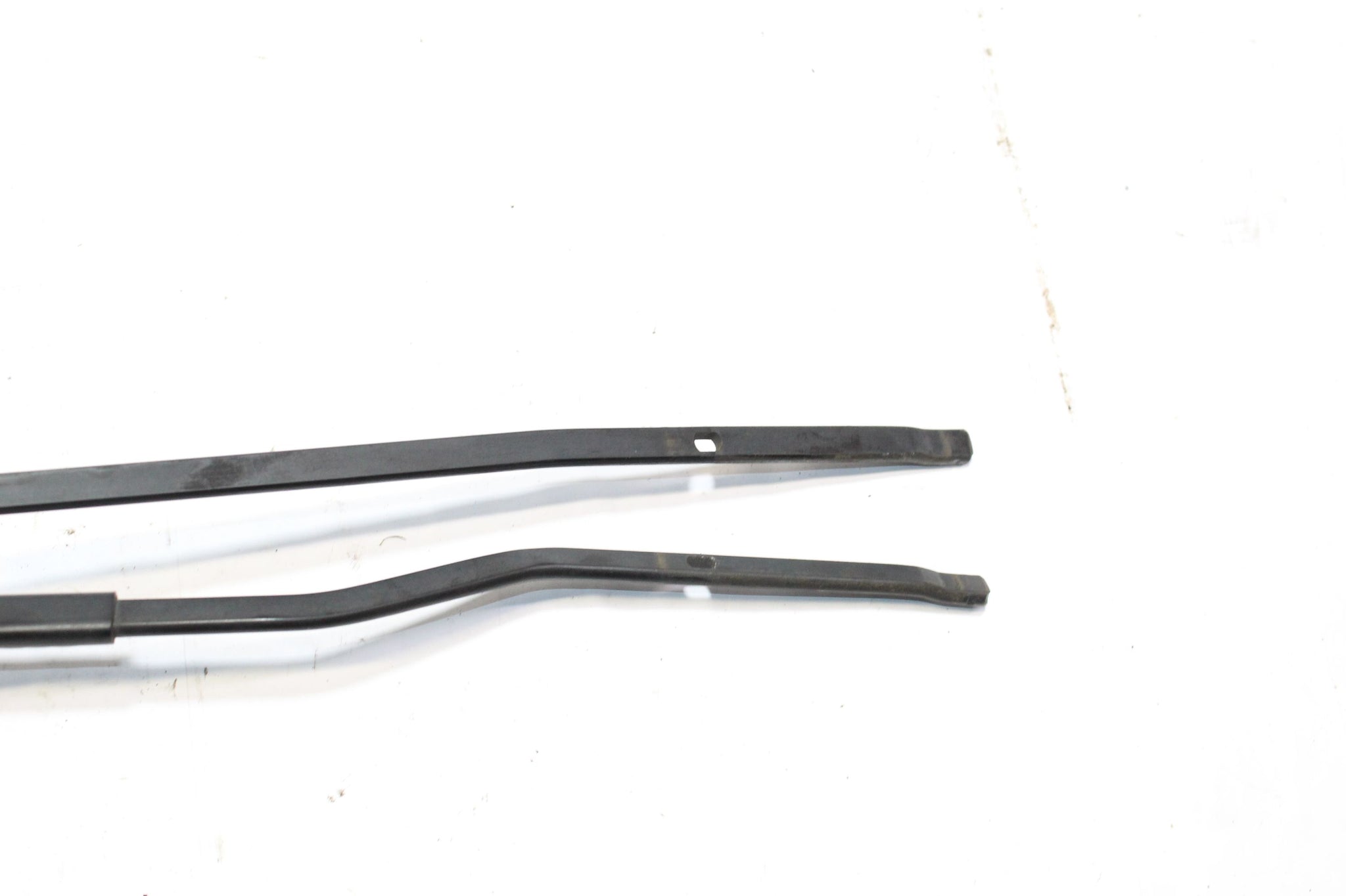 2016 SMART FORFOUR W453 Wiper Arm Pair