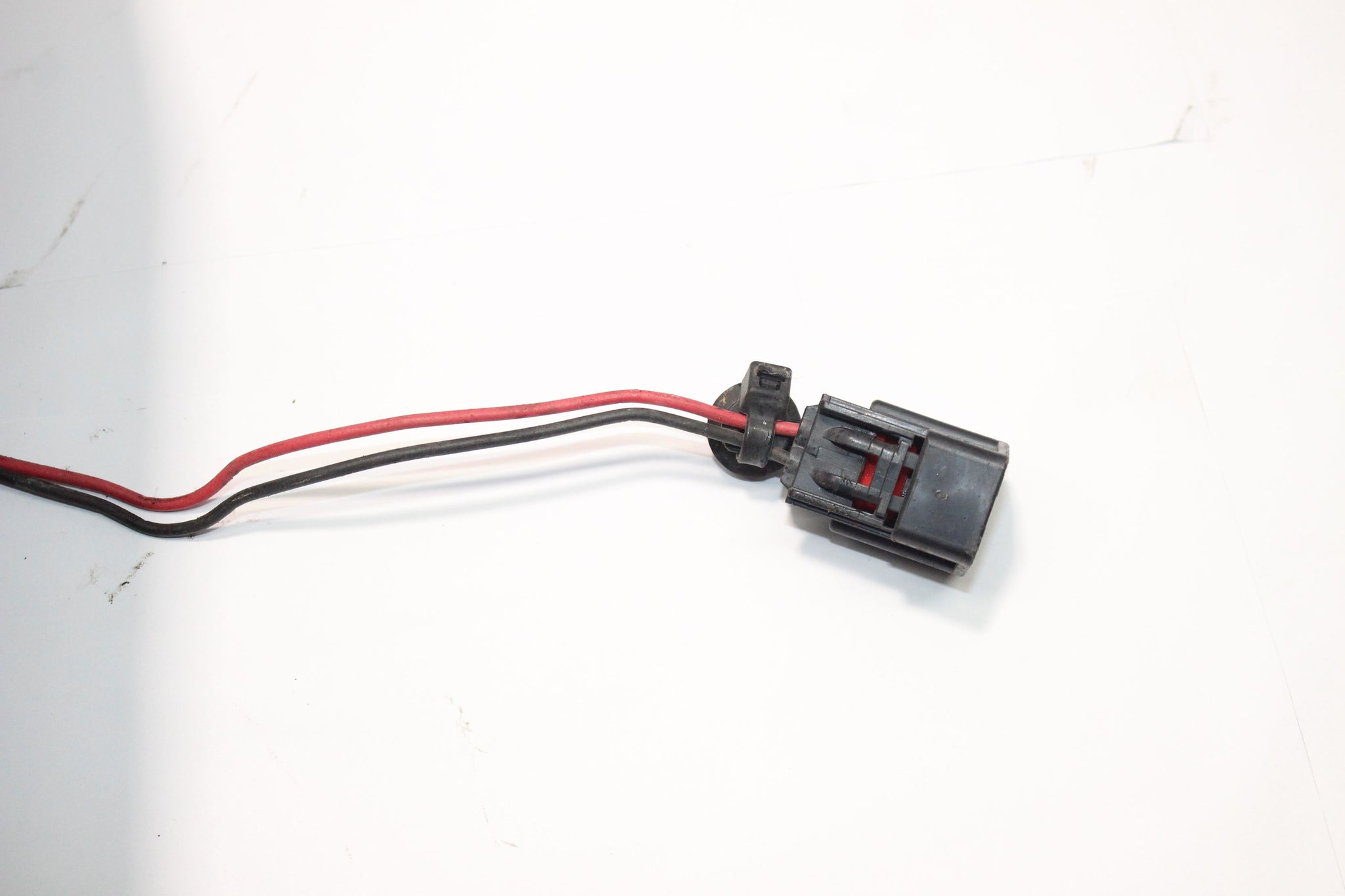 2010 VOLVO XC90 Right side Rear Lower Tail Light