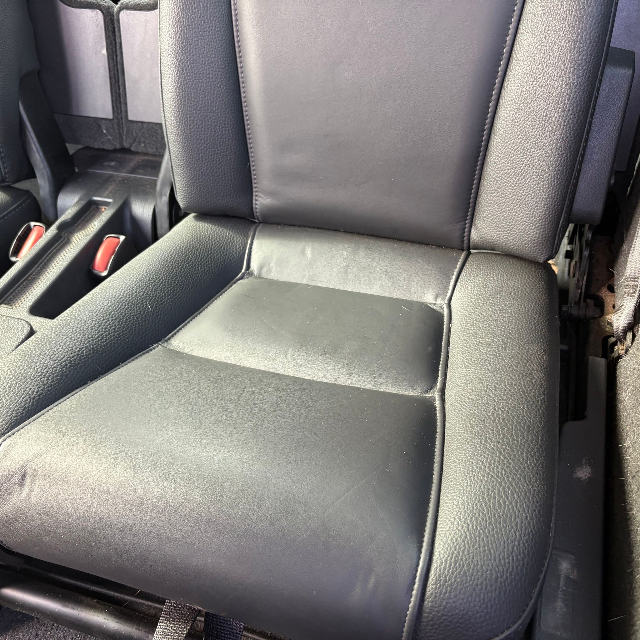 2010 VOLVO XC90 3RD ROW REAR BOOT SEATS