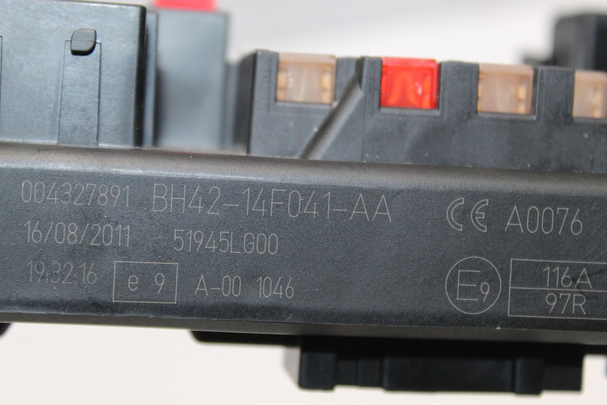 2011 RANGE ROVER VOGUE L322 4.4 Interior Dash Fuse Box BH42-14F041-AA