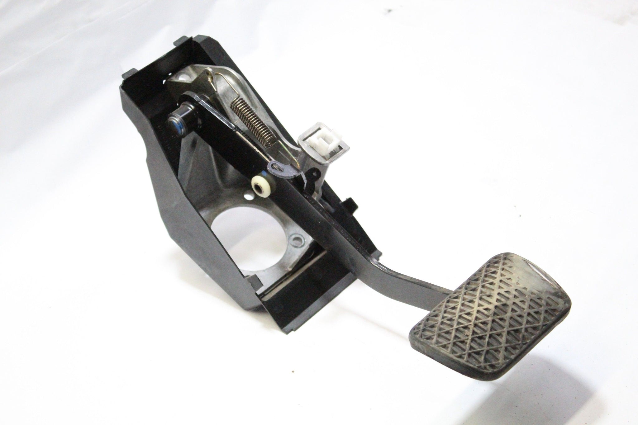 2009 MERCEDES S Class W221 3.0 Brake Pedal