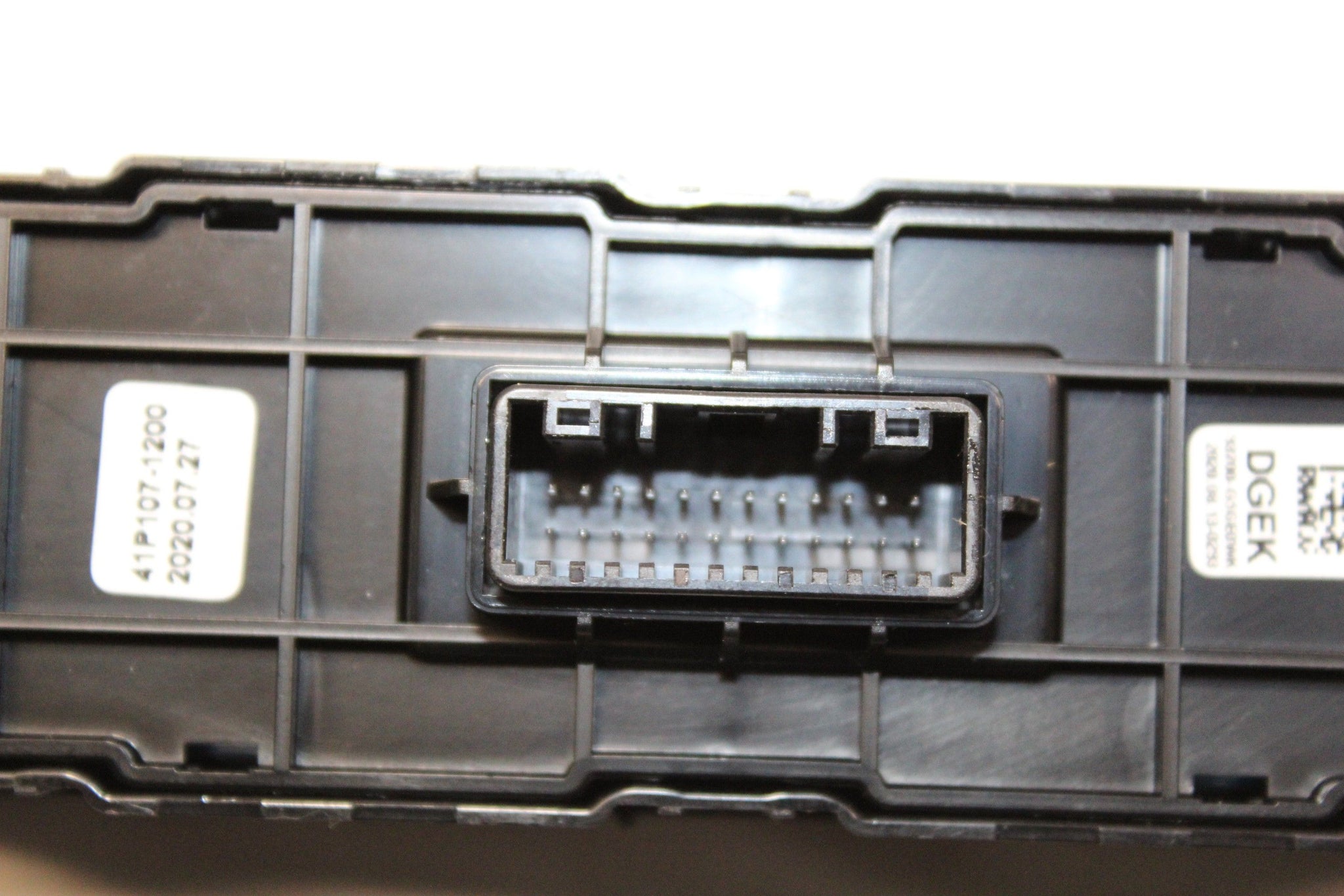 Kia Niro Lights and Traction Control Switch Panel 93700-G5GE0WK 2020