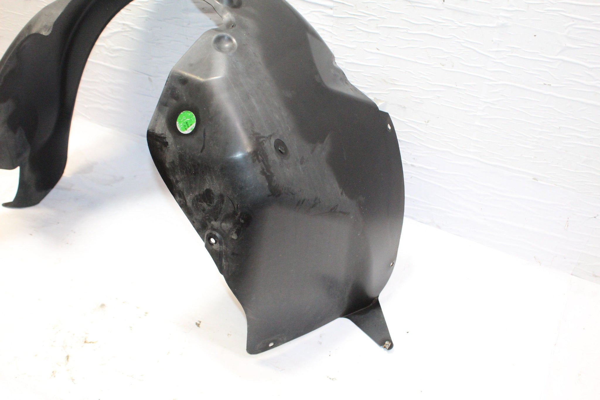 2015 MG MG3 LEFT SIDE FRONT WHEEL SPLASH GUARD 10097025