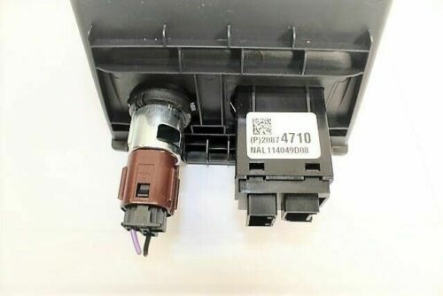 2014 VAUXHALL MOKKA CENTRE CONSOLE USB AUX POWER OUTLET 95079750
