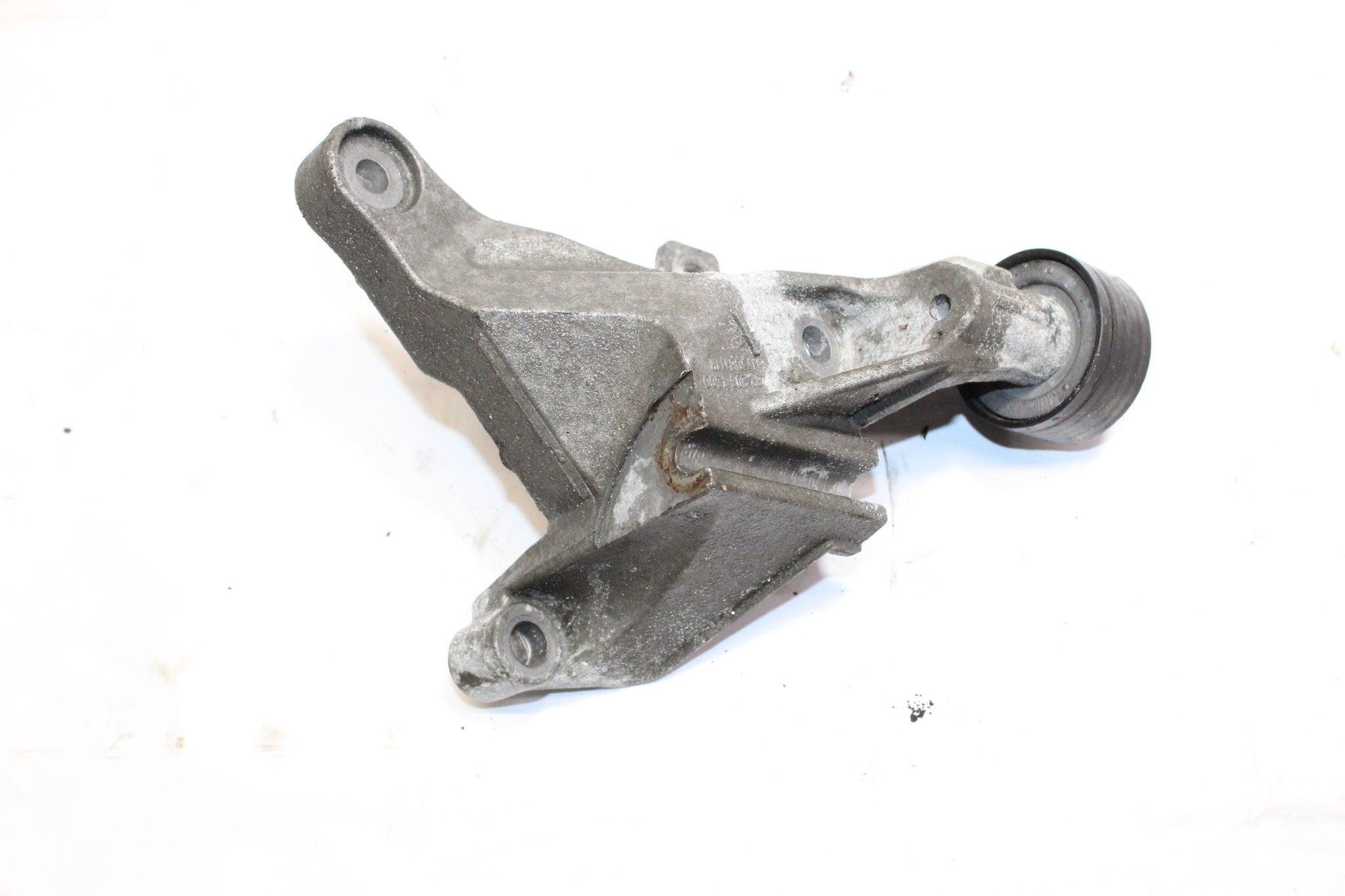 Mercedes A Class W177 Belt Tensioner Pulley A2822034300 1.3 2019