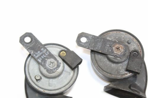 2009 SUBARU OUTBACK HORNS (PAIR)