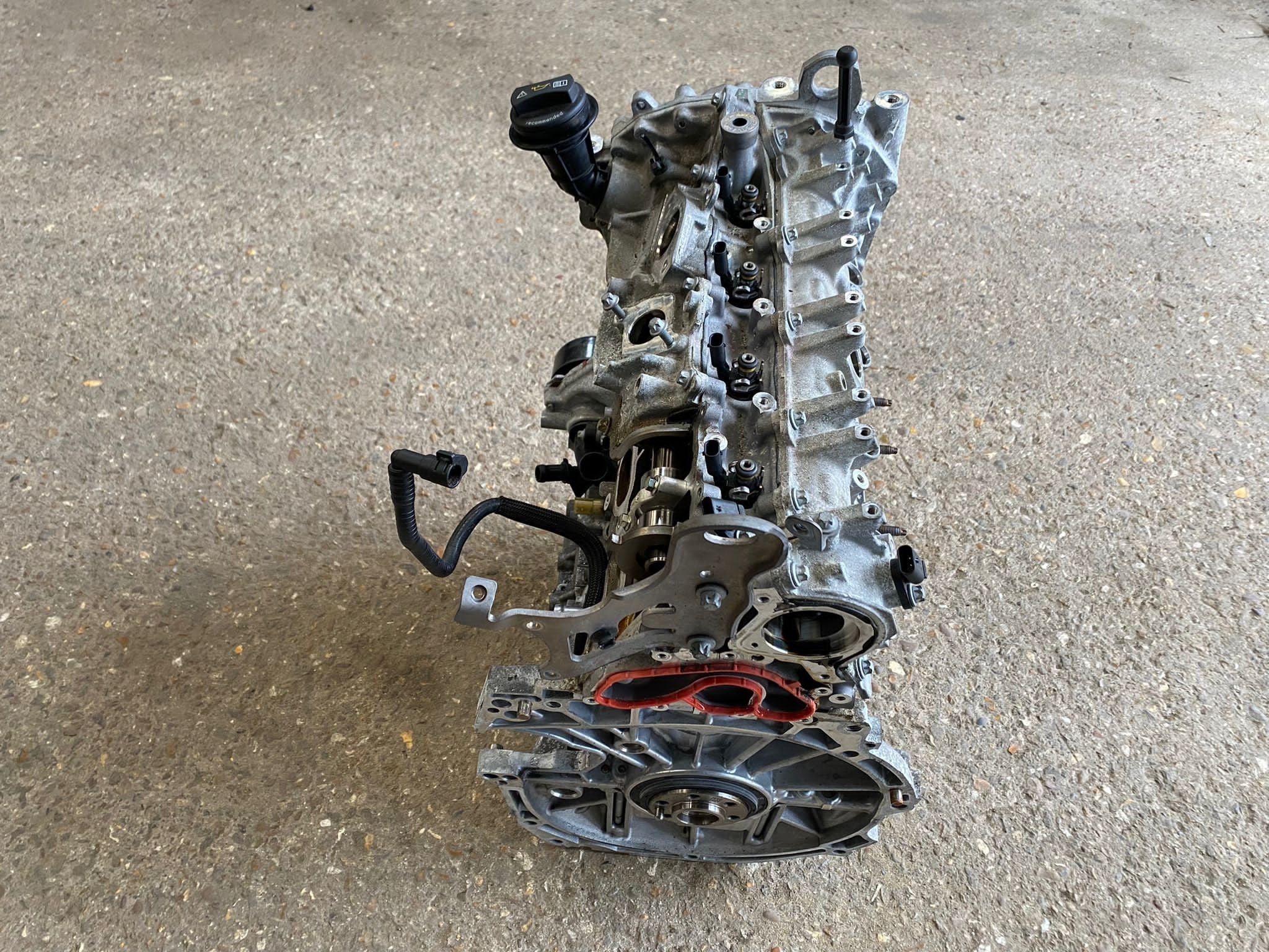 Mercedes W177 1.3 Engine With Injectors 2019 282.914