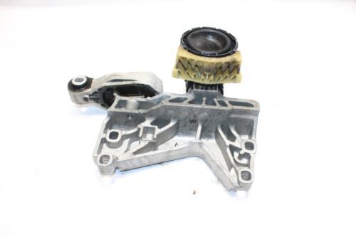 2019 MERCEDES A CLASS W177 2.0 RIGHT SIDE ENGINE MOUNT BRACKET